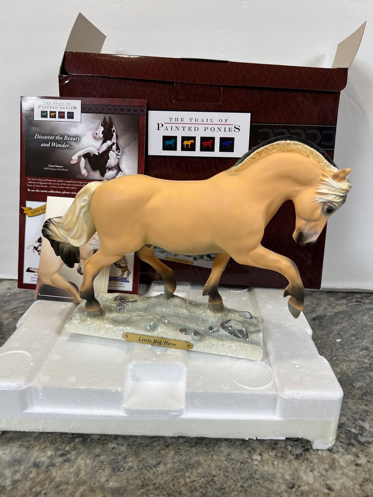 Trail Of Painted Ponies 2016 Rare 1E/ Tan Little Big Horse Statue 4053765