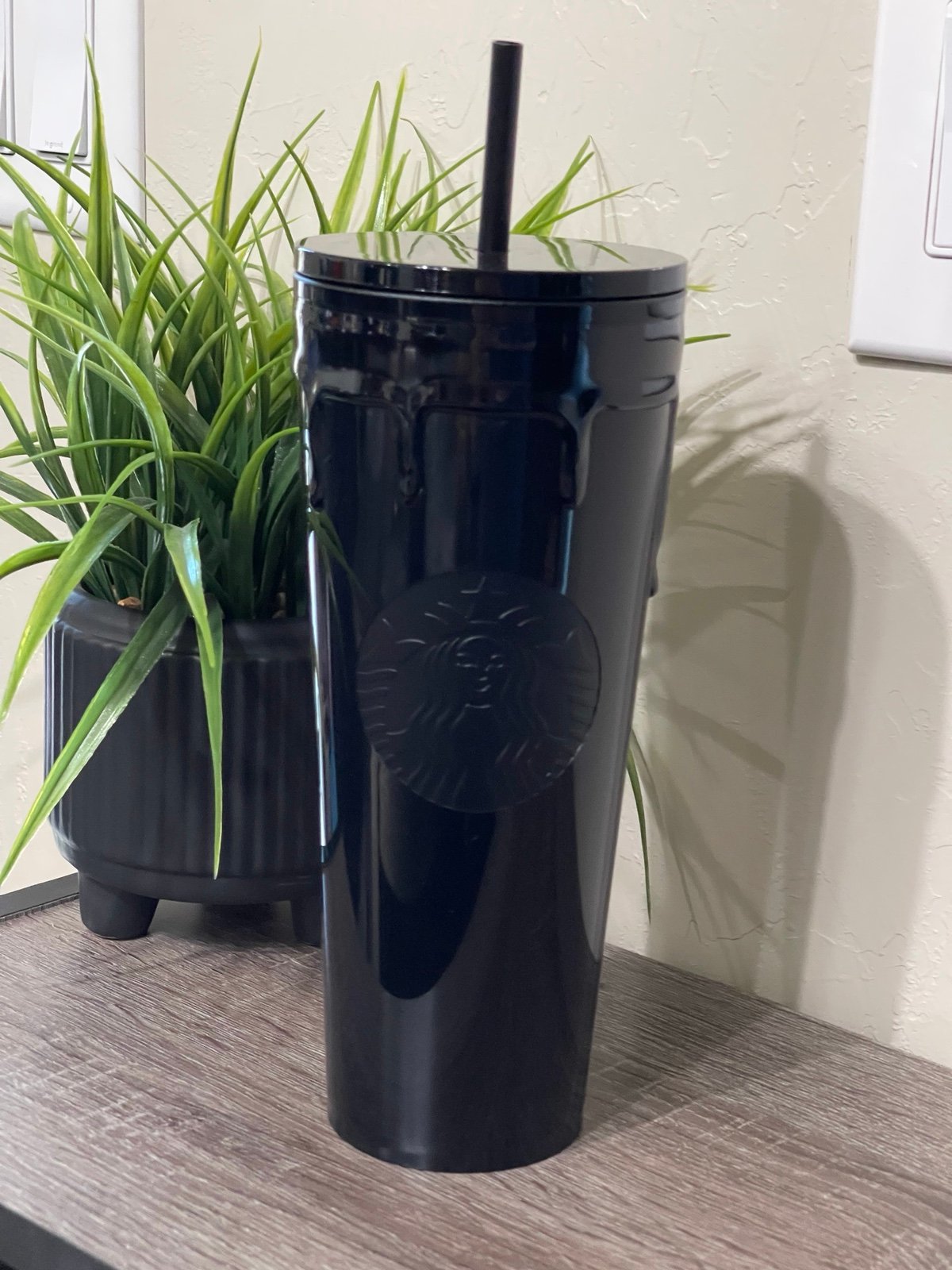 Starbucks Black Slime 2024 Halloween New 24 Oz Cup Glossy Siren