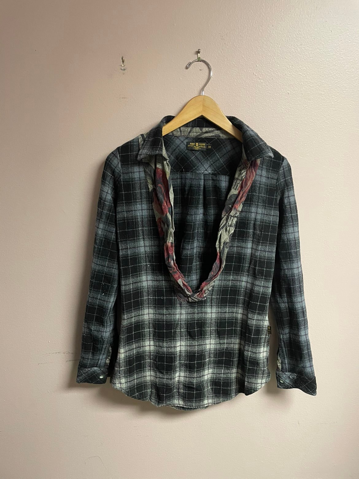 Rude riders v neck plaid shirt
