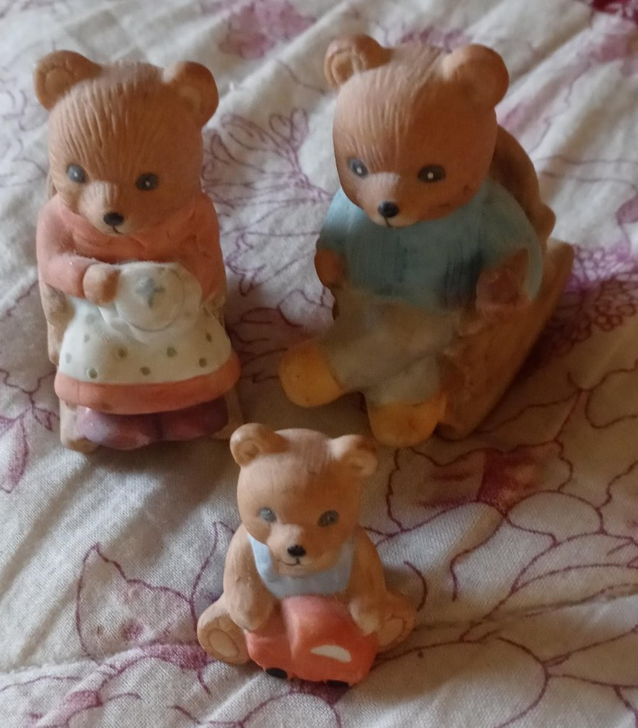 vintage Homco #1470 porcelain bear family figures