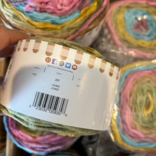Lion Brand Yarns Ice Cream deluxe “Juno” 9 skeins