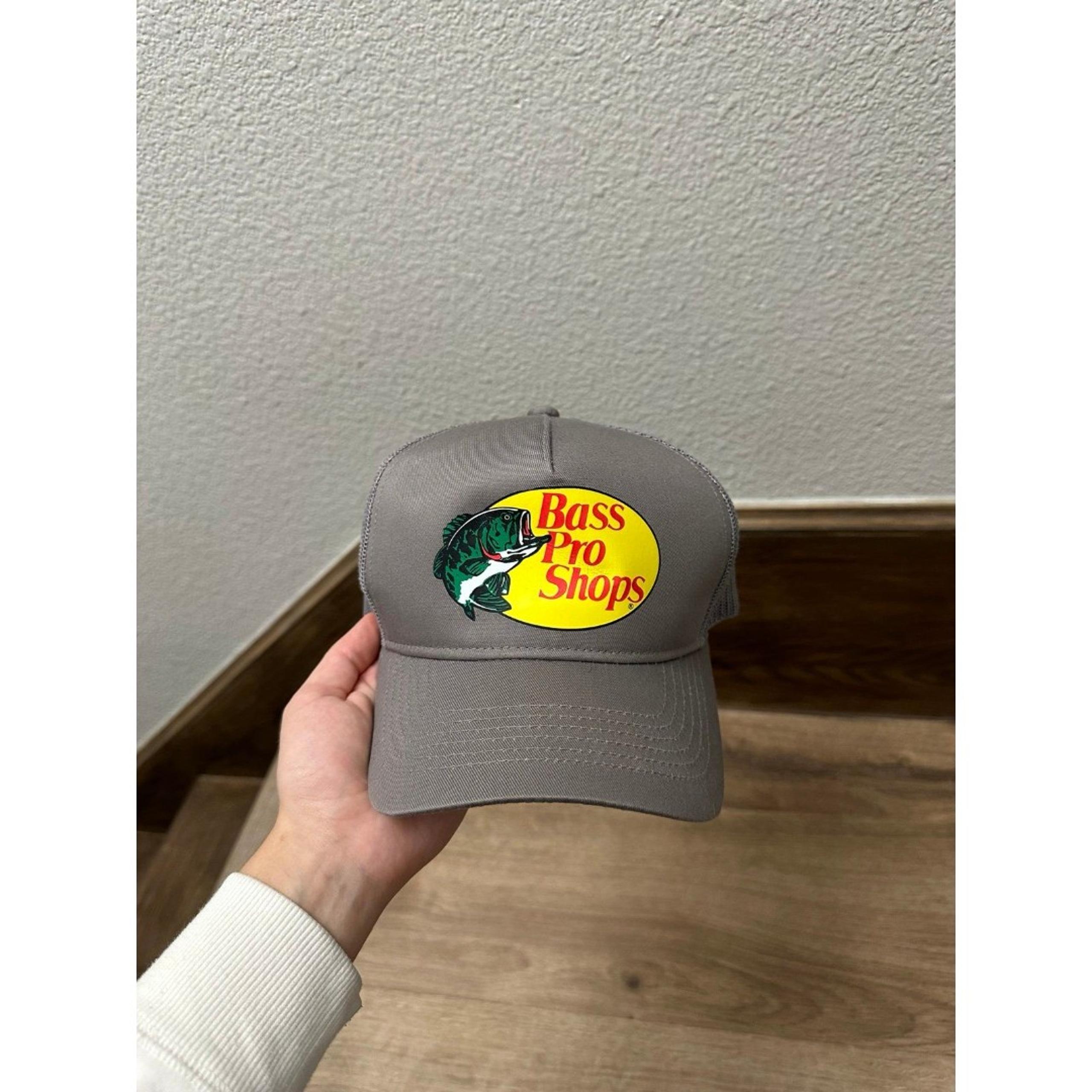 Bass Pro Shops Gray Snap Back Trucker Cap Hat