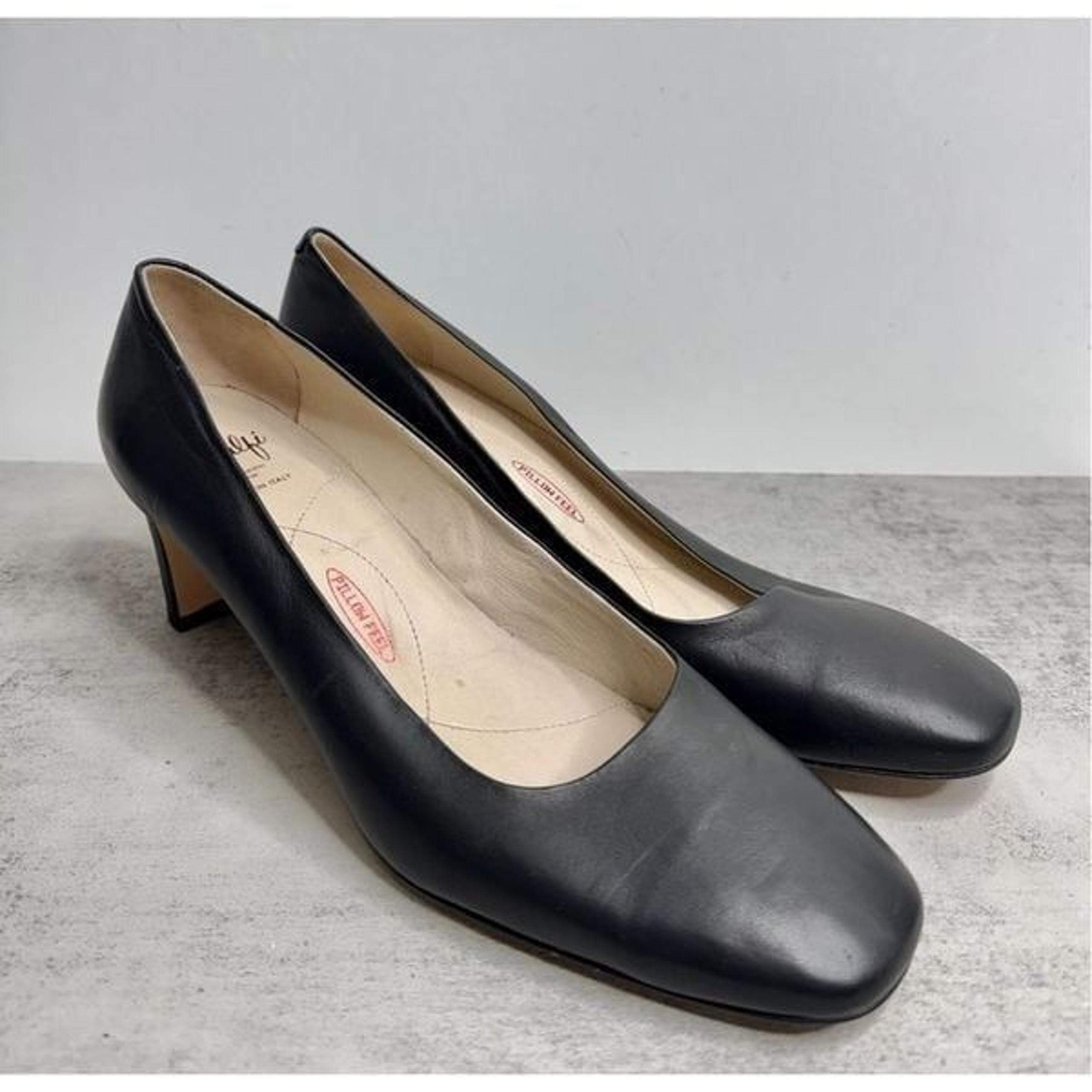 Amalfi by Rangoni Sven Pump Size 11.5 Black Leather Square Toe Made in Italy