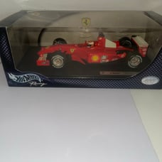 Hot Wheels Ferrari F2001 Michael Schumacher Marlboro 1:18 Scale #1