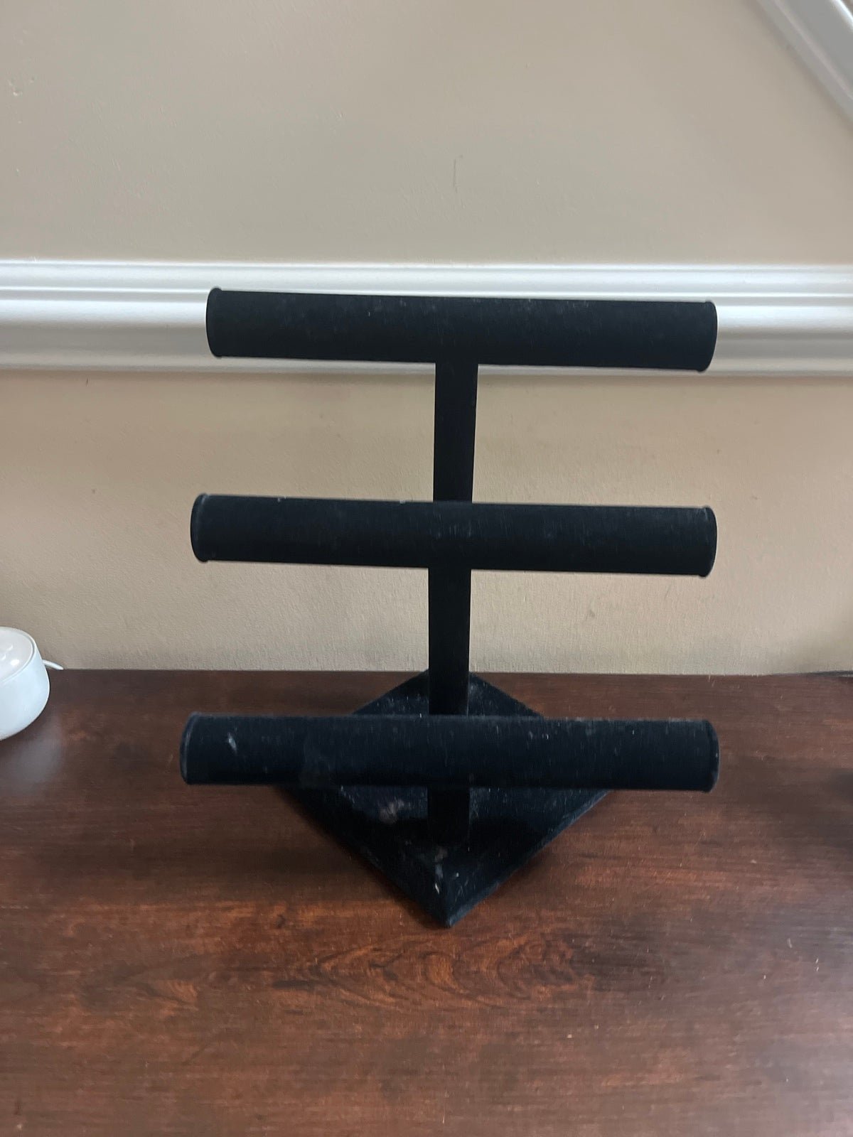 Jewelry stand