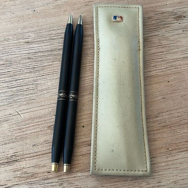 Cross vintage century pen and pencil set major league baseball cover