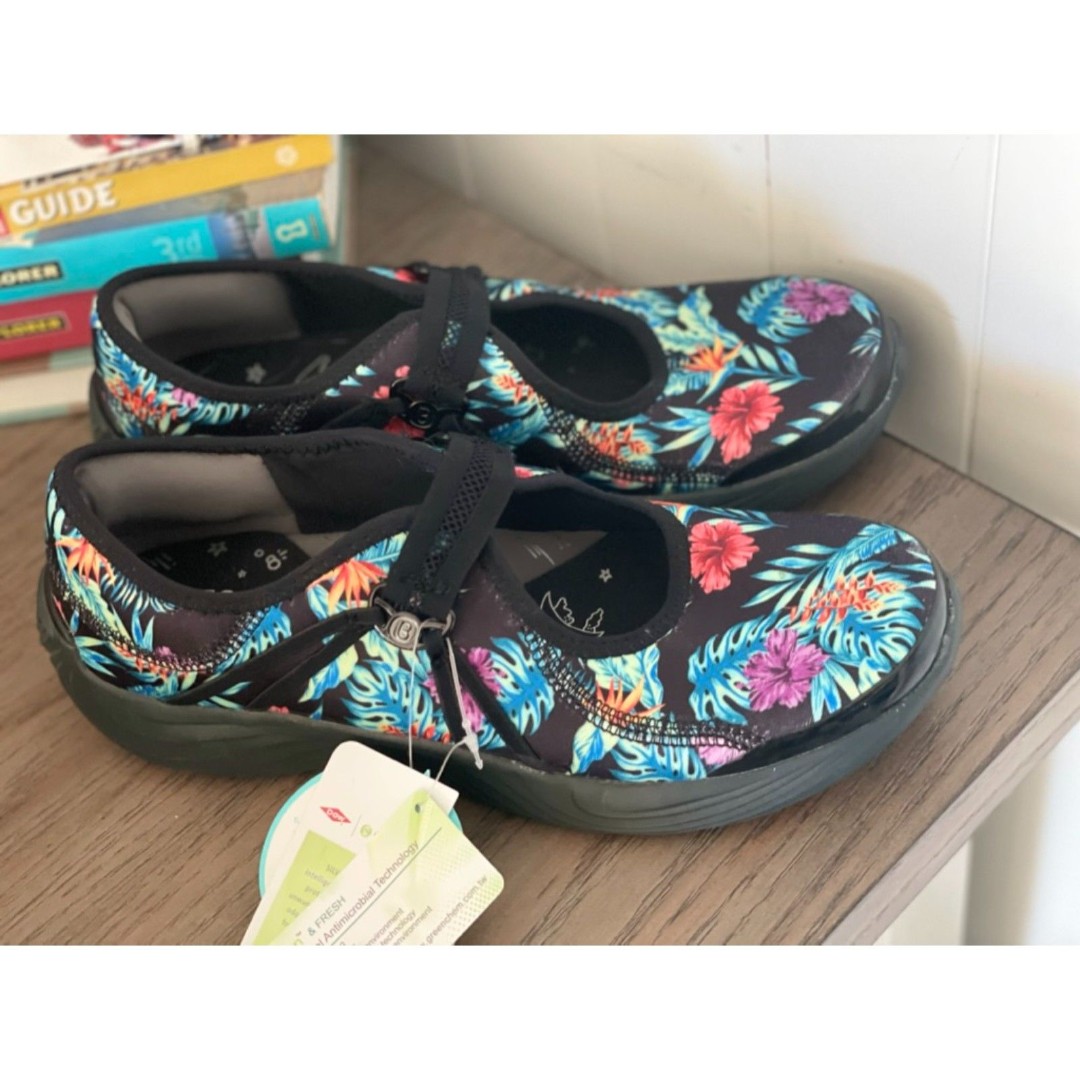 Bzees floral shoes clearance