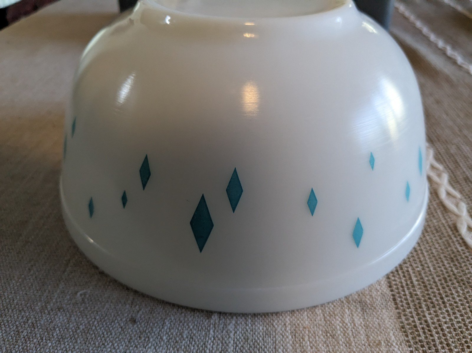 Rare Pyrex Turquoise Diamonds Dainty Maid Mixing Bowl