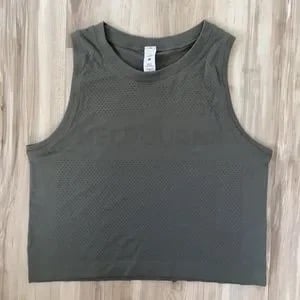 Lululemon Swiftly Breeze Crop Tank NWT