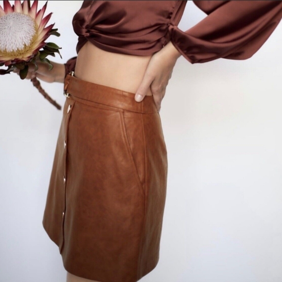 Zara Faux Leather Skort