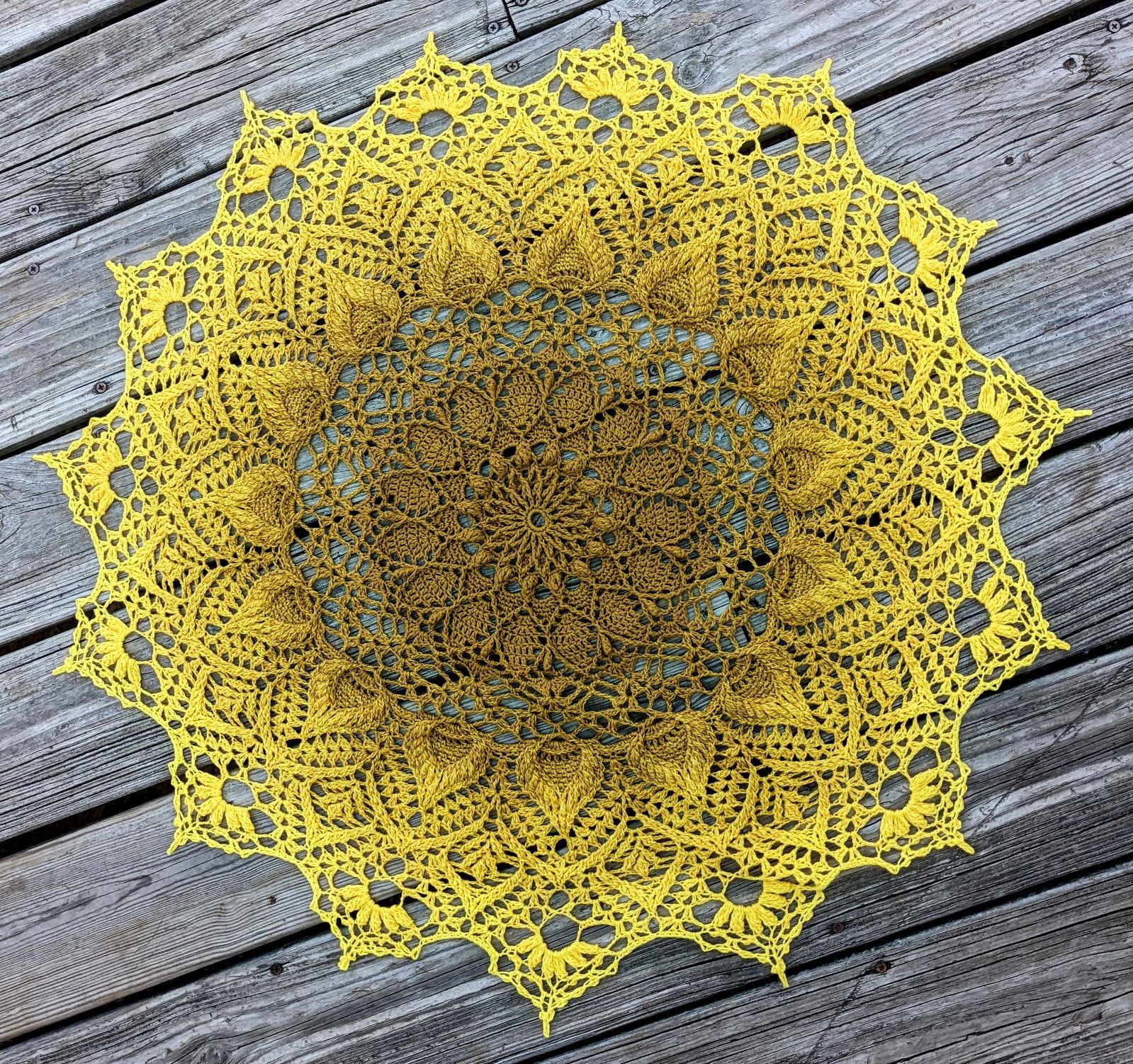 Flora Doily