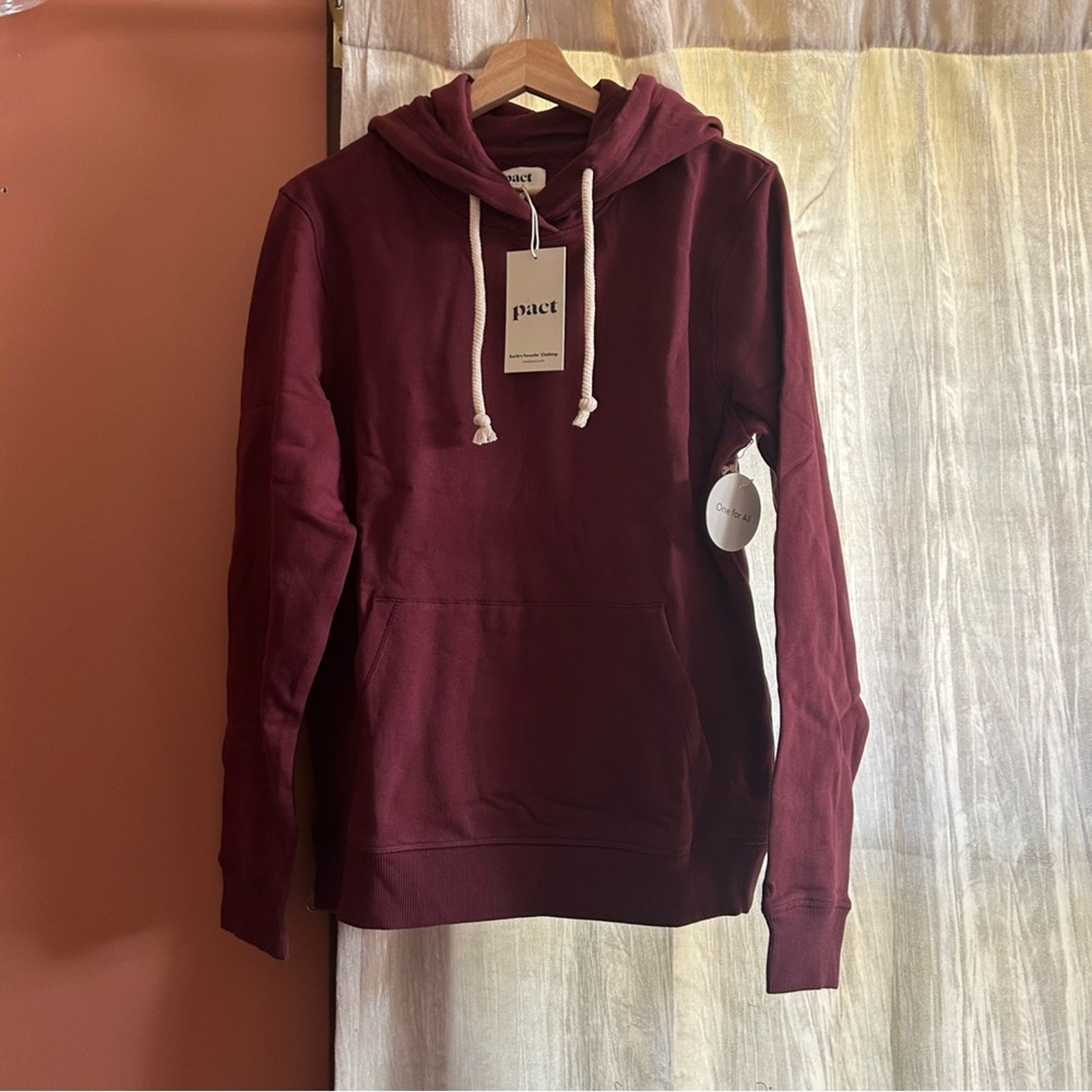 Pact Lounge Pullover Hoodie Sweatshirt Unisex One For All Raisin NWT Size S
