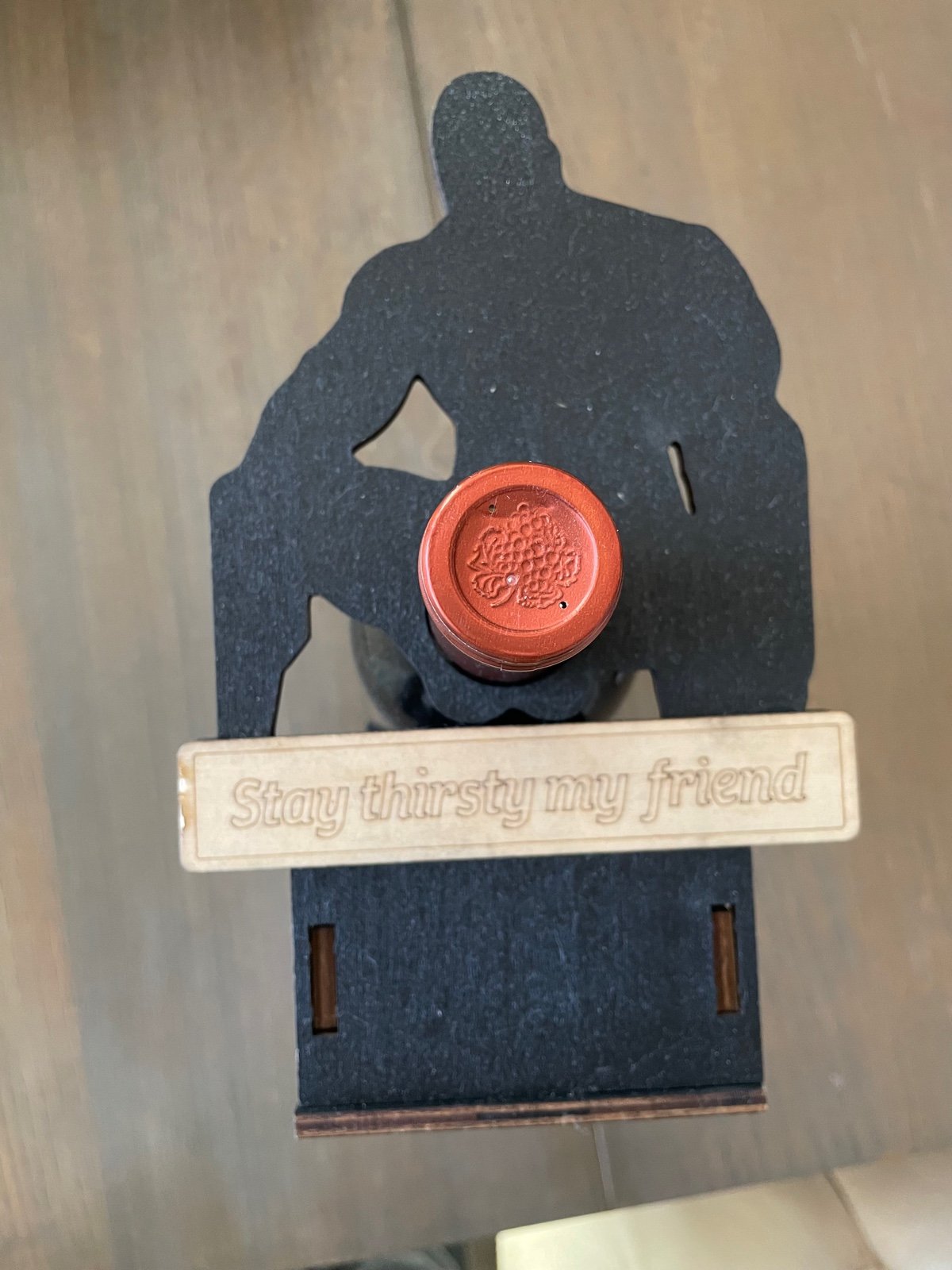 Wine bottle holder