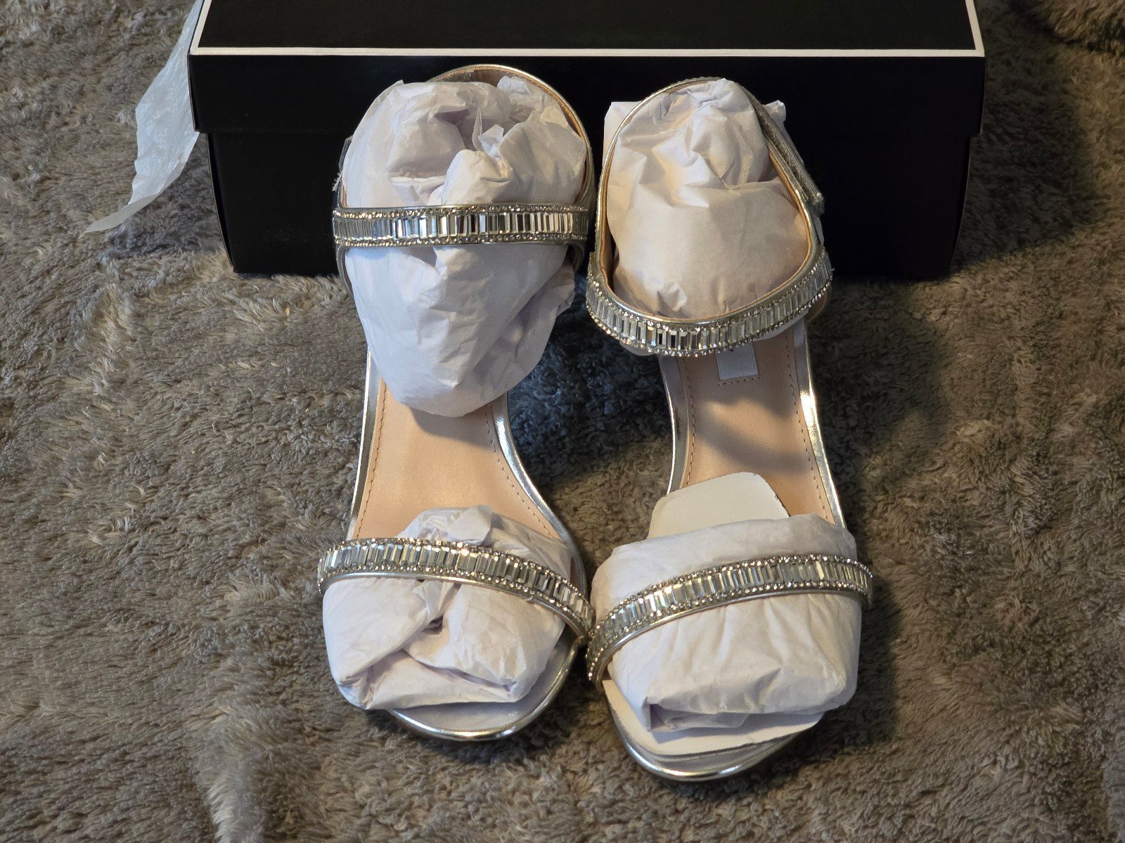 Nina Niara Silver Women's Size 8.5