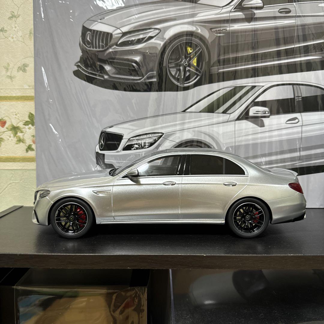 GT SPIRIT 1/18 scale Mercedes AMG E63S