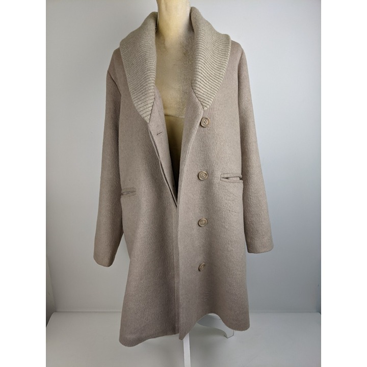 Bernardo Wool Blend Button Down Tan Coat Size Small Warm Winter Coat