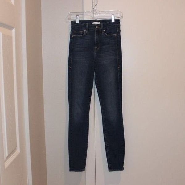 GOOD AMERICAN Good Legs Jeans women size 25