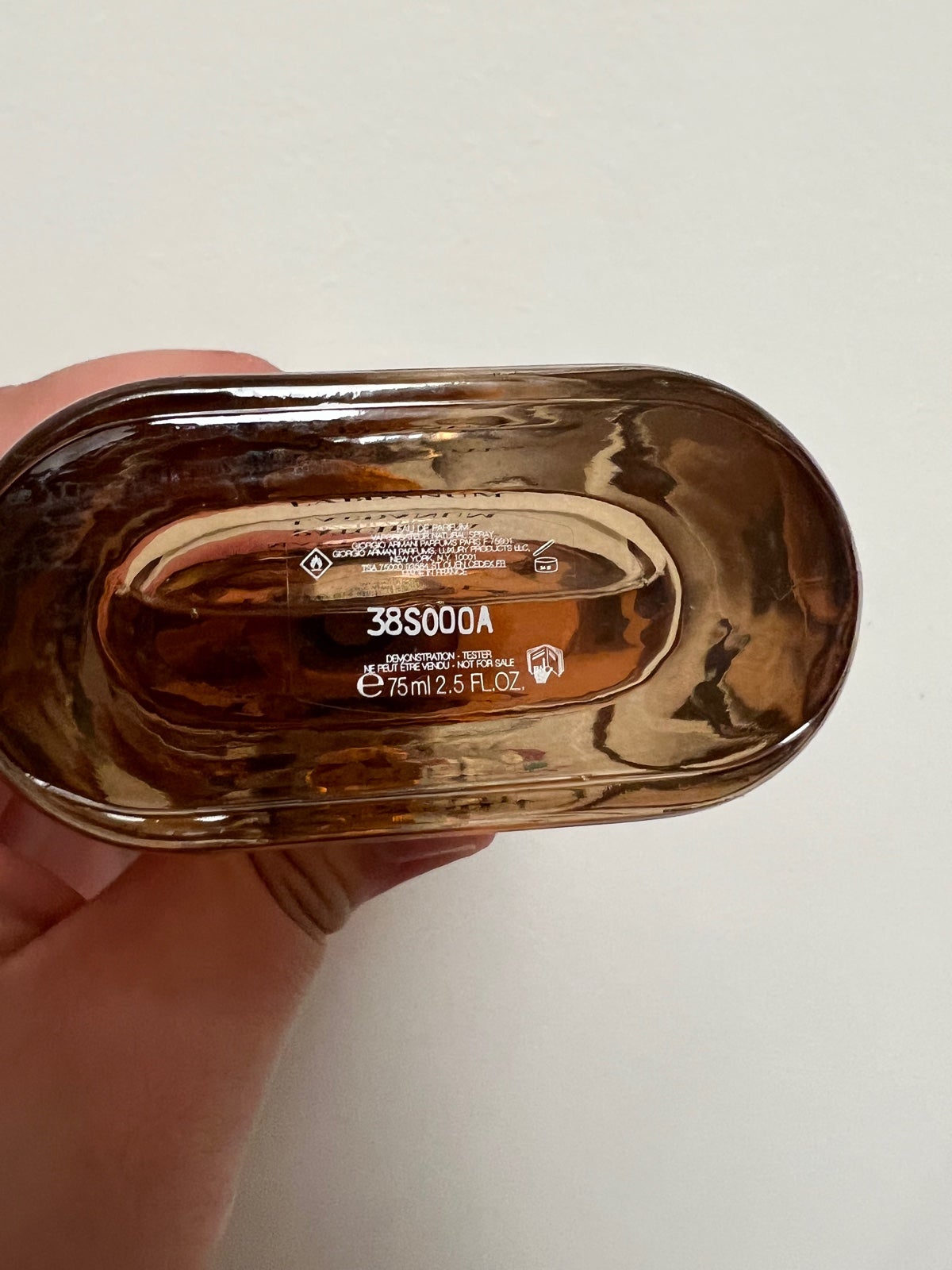 Giorgio hotsell Armani Acqua Di Gio Absolu 2.5 oz 75 ml Parfum- Tester