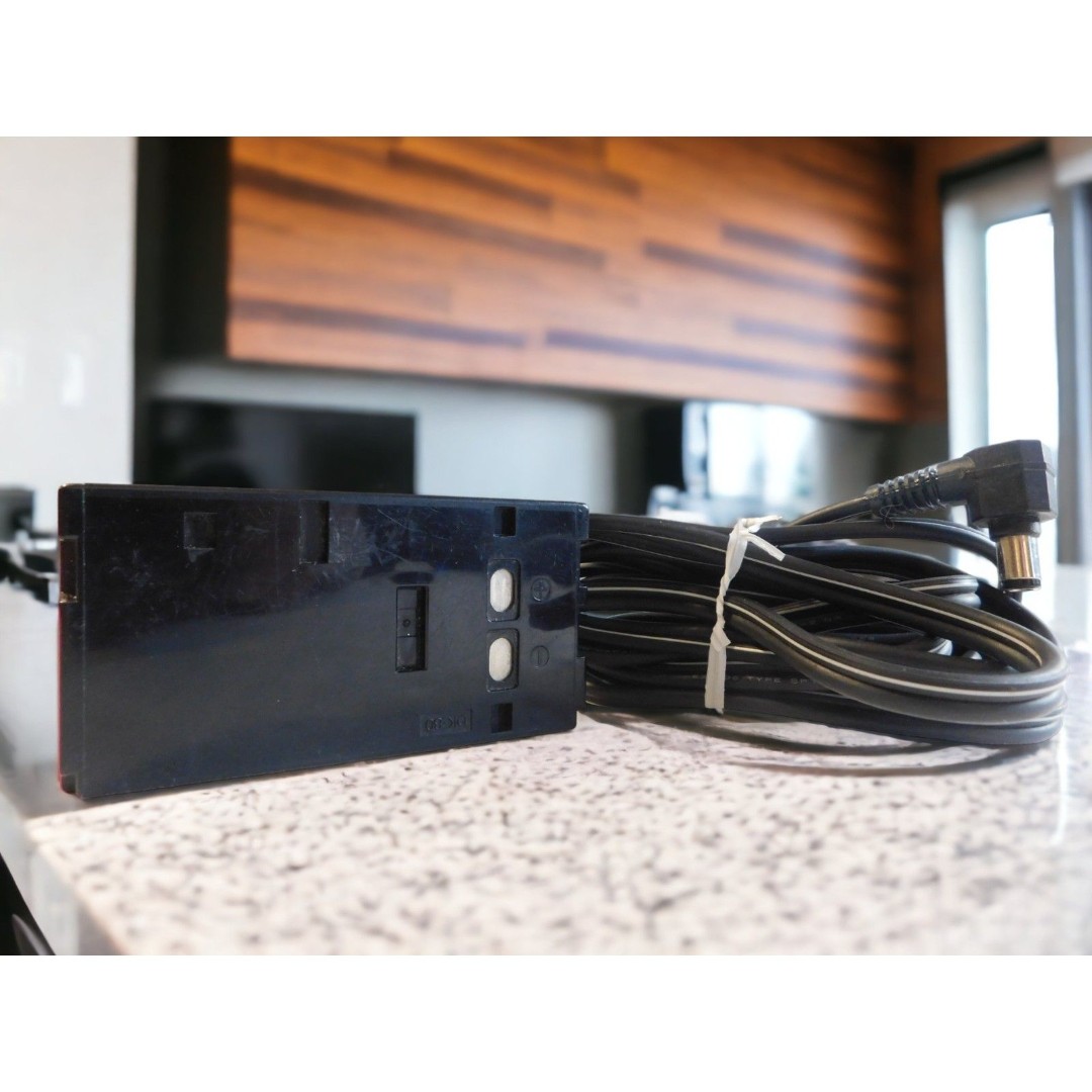 Sony DK-80 Battery Eliminator DC Coupler Connecting Adapter