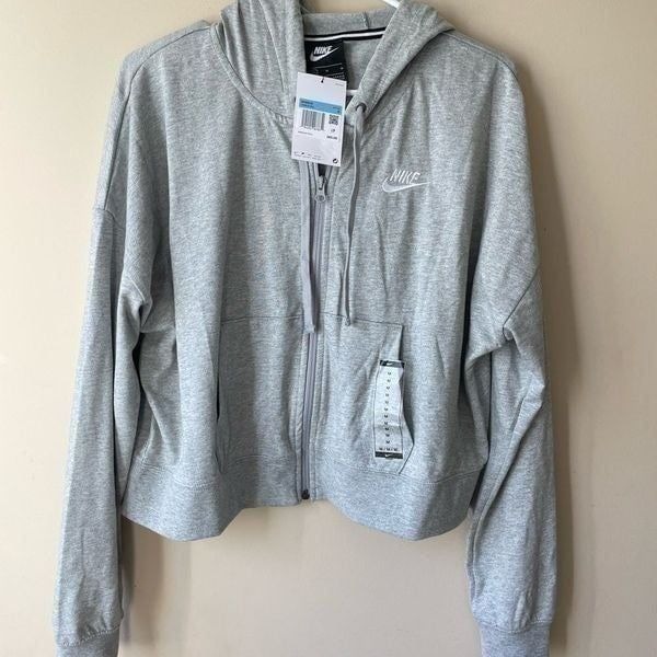 NWT nike cropped hoodie
