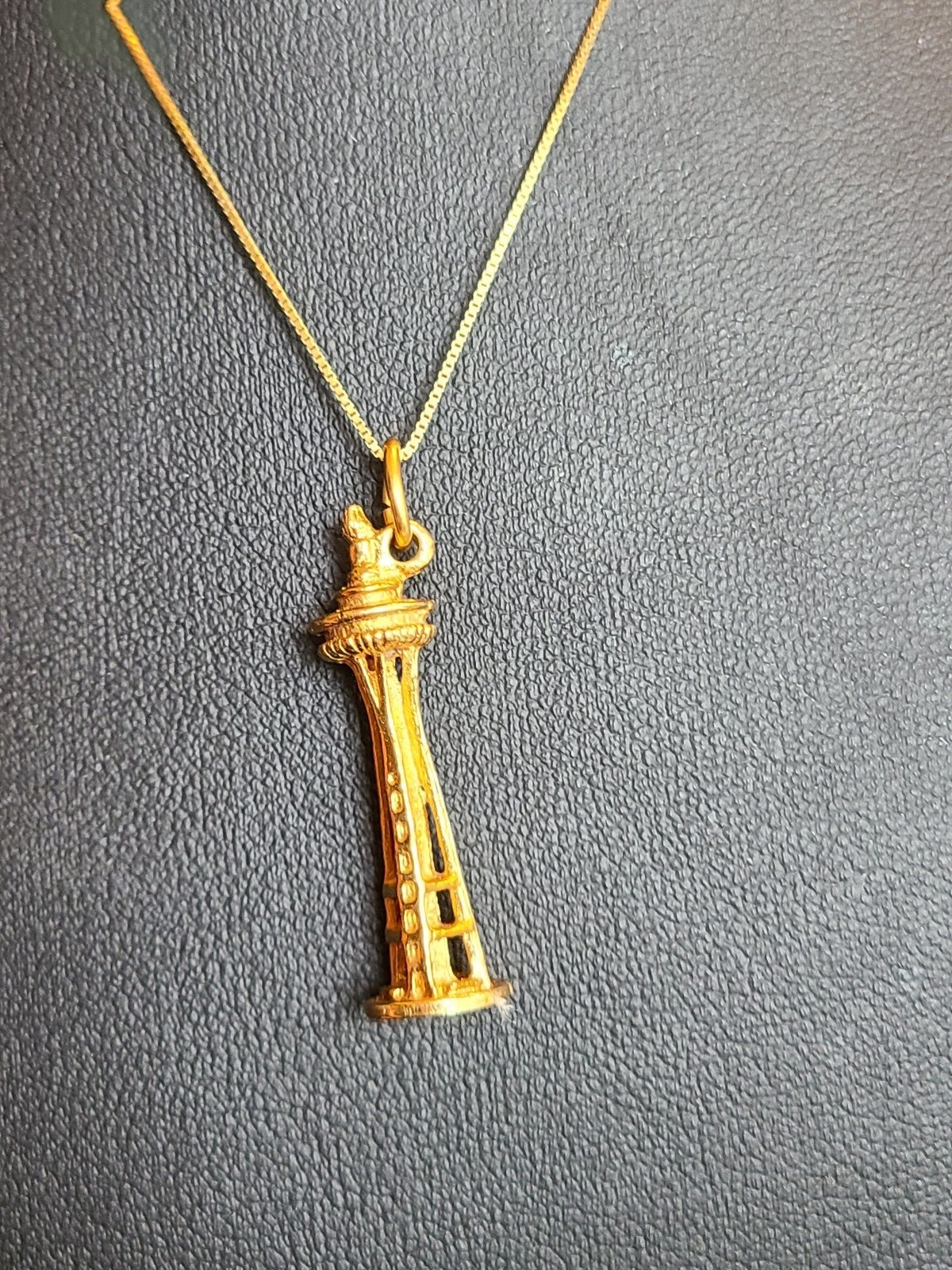 14k gold charm