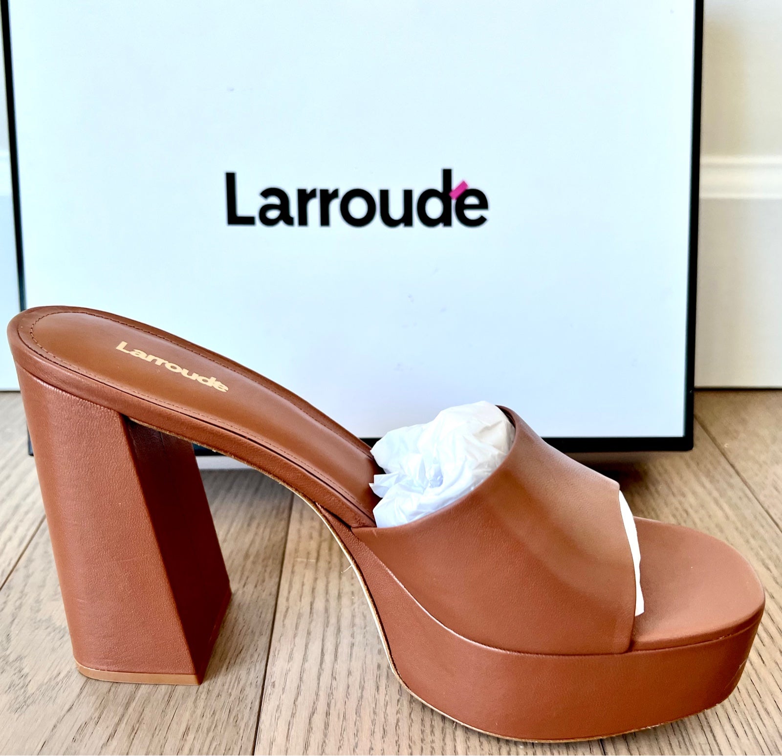 Platform shoes