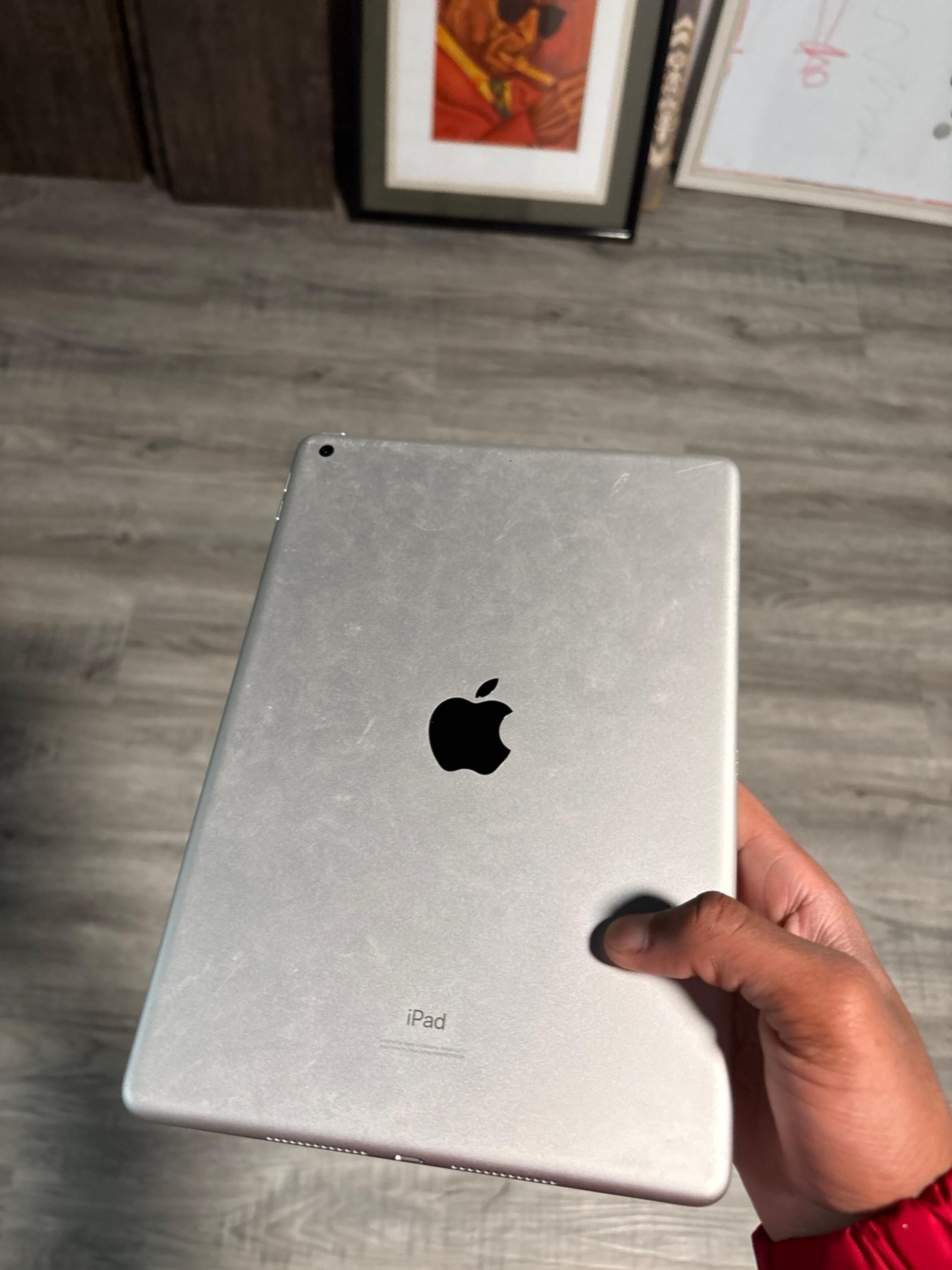 ipad 8th generation 128gb with Apple Pencil 1st gen