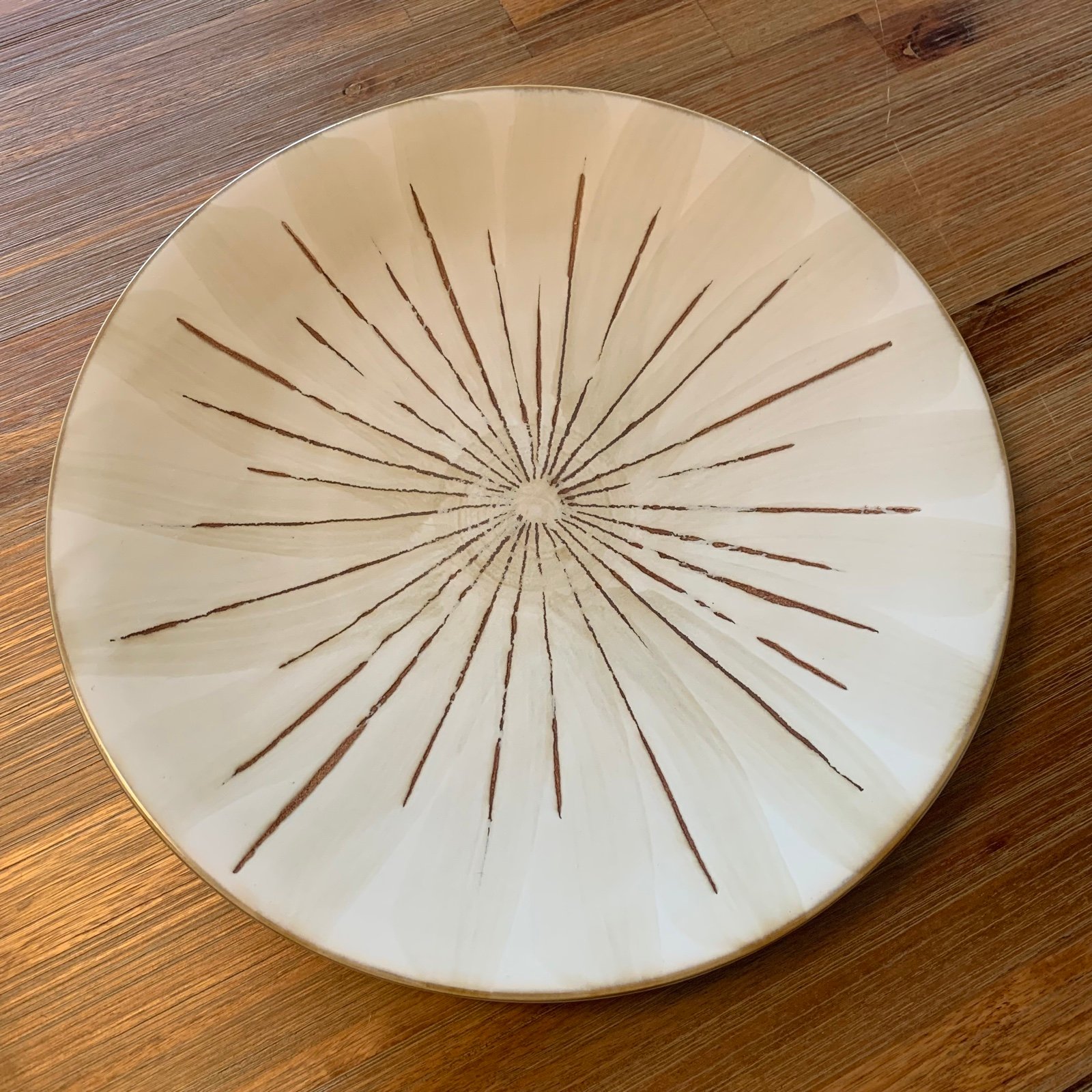 Beautiful Pier1 Sanctuary Stoneware decorative plate