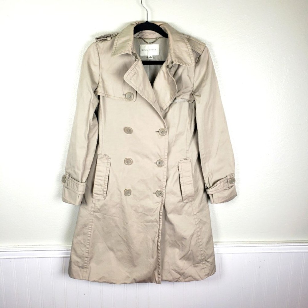 Women's Banana Republic Biege Button Up Midi Trench Coat Size Small