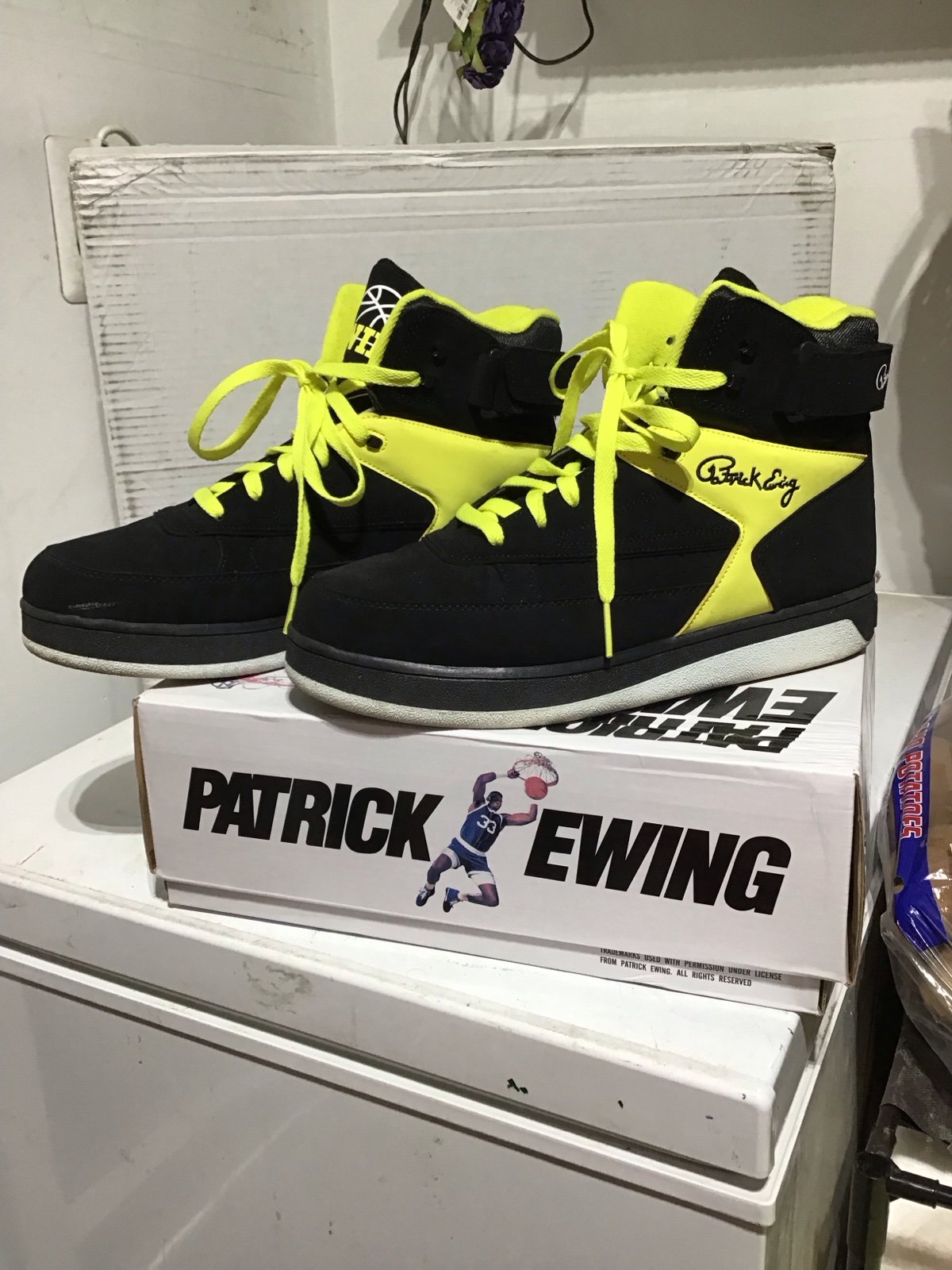 Ewing Athletics Orion Sz 12 Blk/ Lemon w/ box