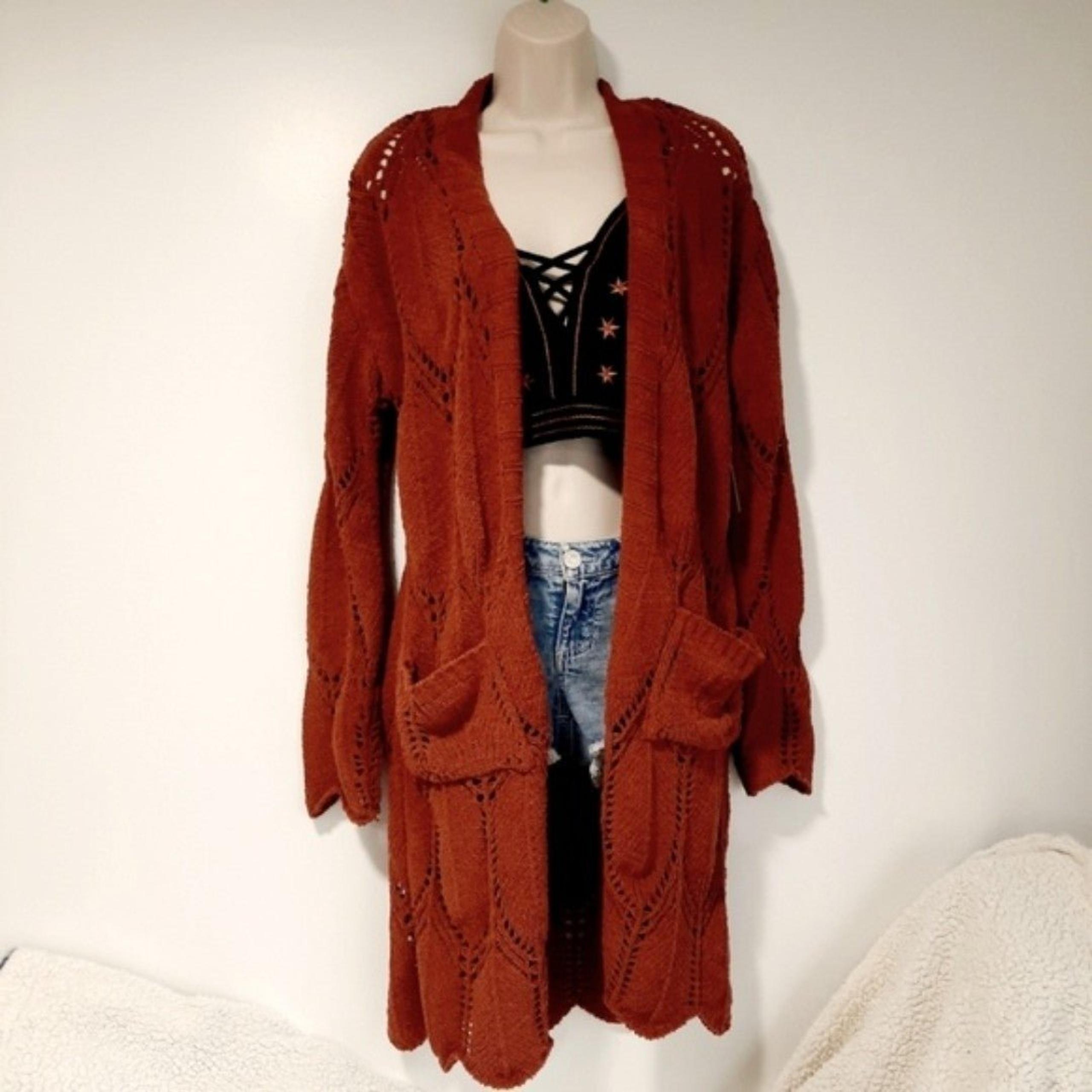 FRESHMAN Long Brown Scalloped Knit  Medium Cardigan Sweater NEW