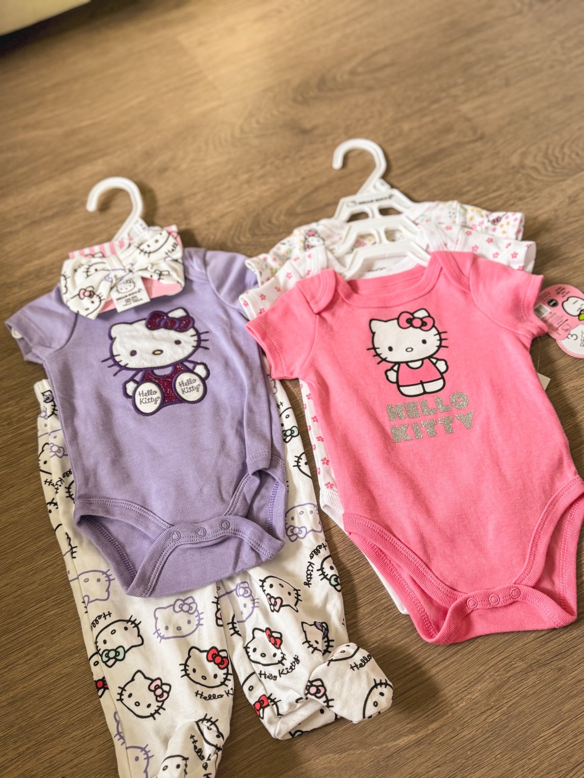 Hello Kitty Baby outfit bundle BNWT