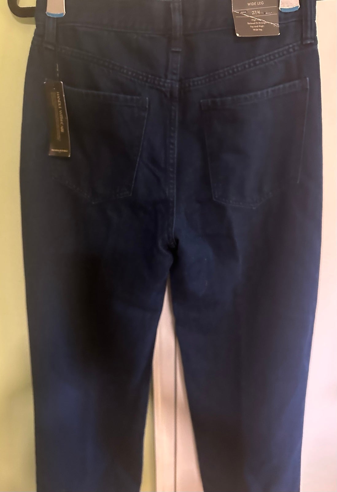 dark wash relaxed jeans