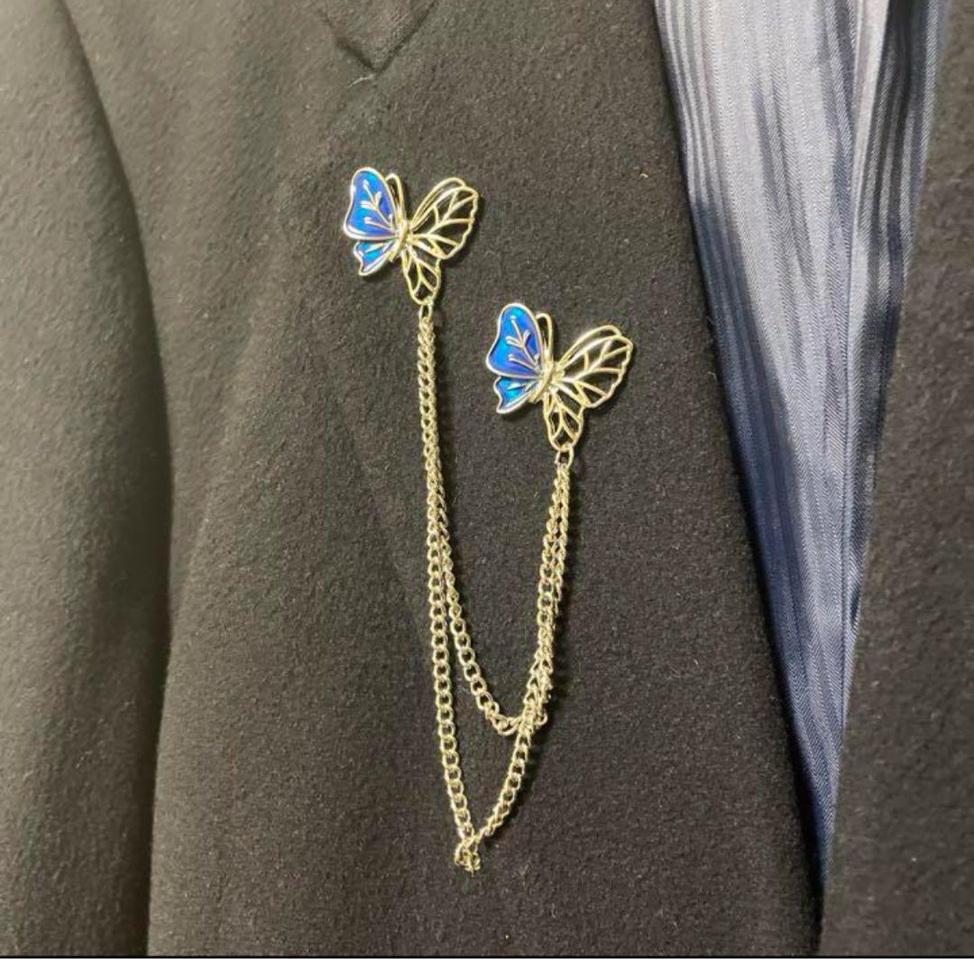 Coming-of-Age Ceremony Suit Set-Up with Bow Brooch and Tie Pin in Blue and Gold with Chain.