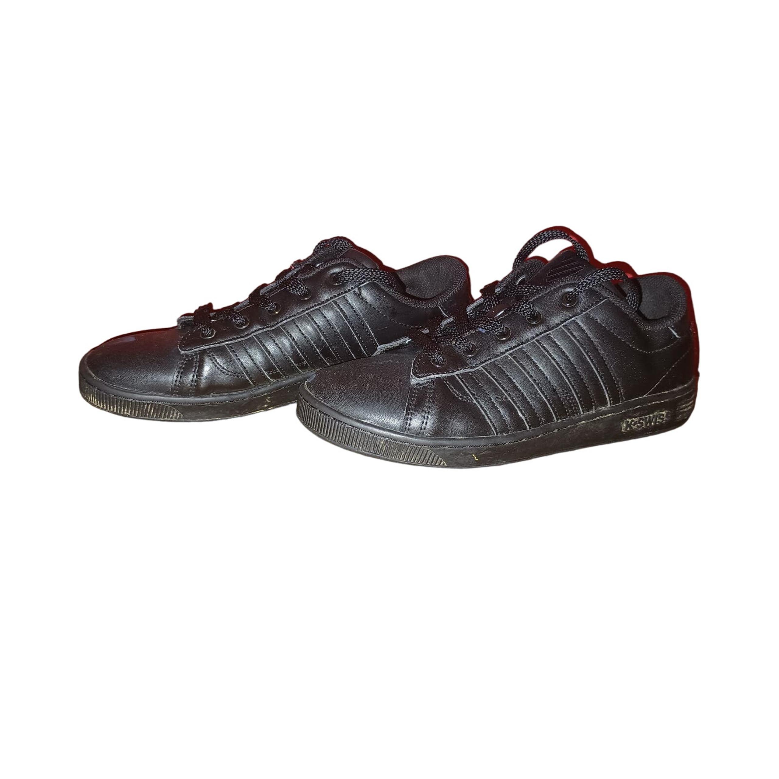 K Swiss Kids Shoes Size 4.5