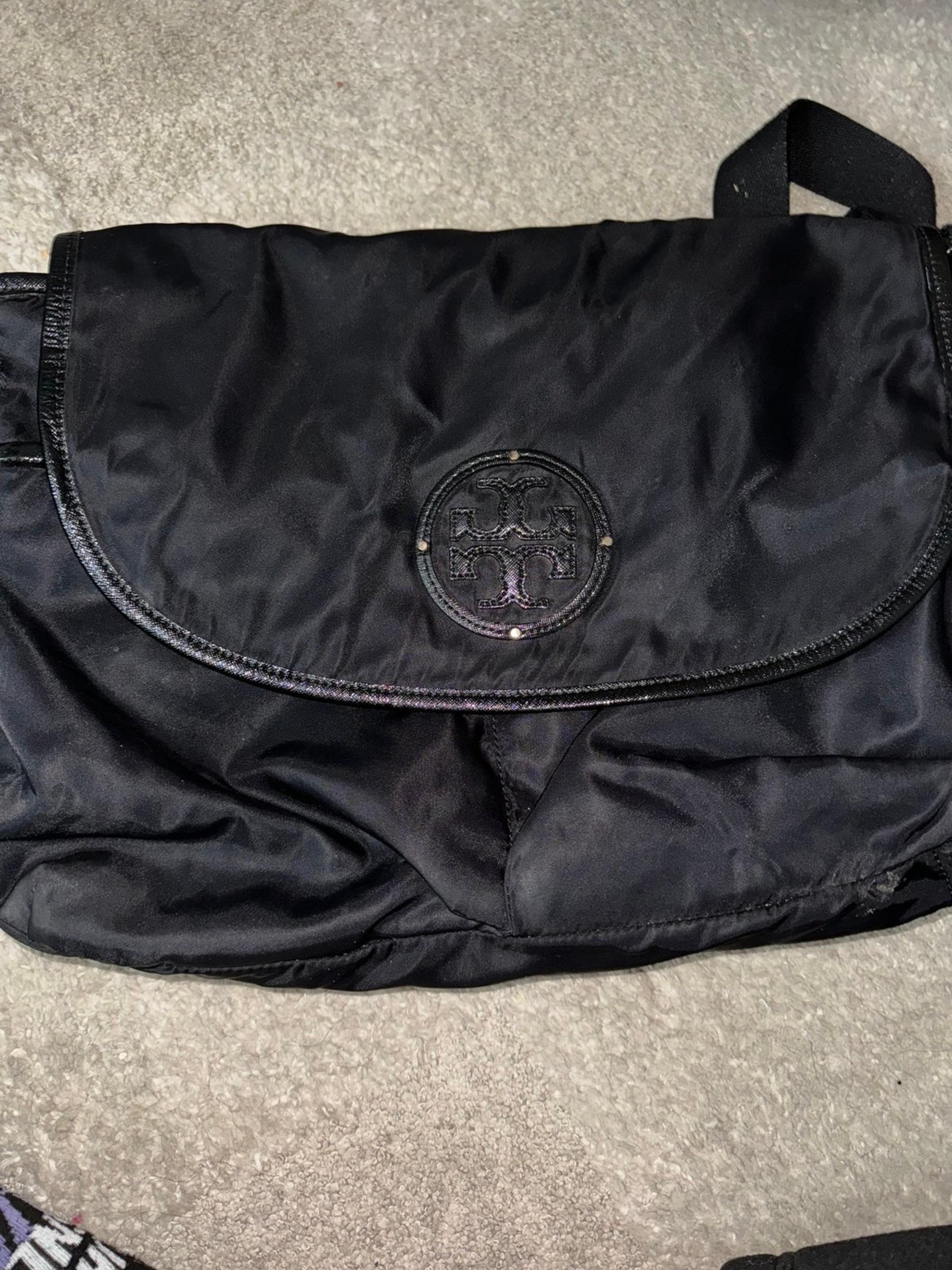 Tory Burch messenger / diaper bag