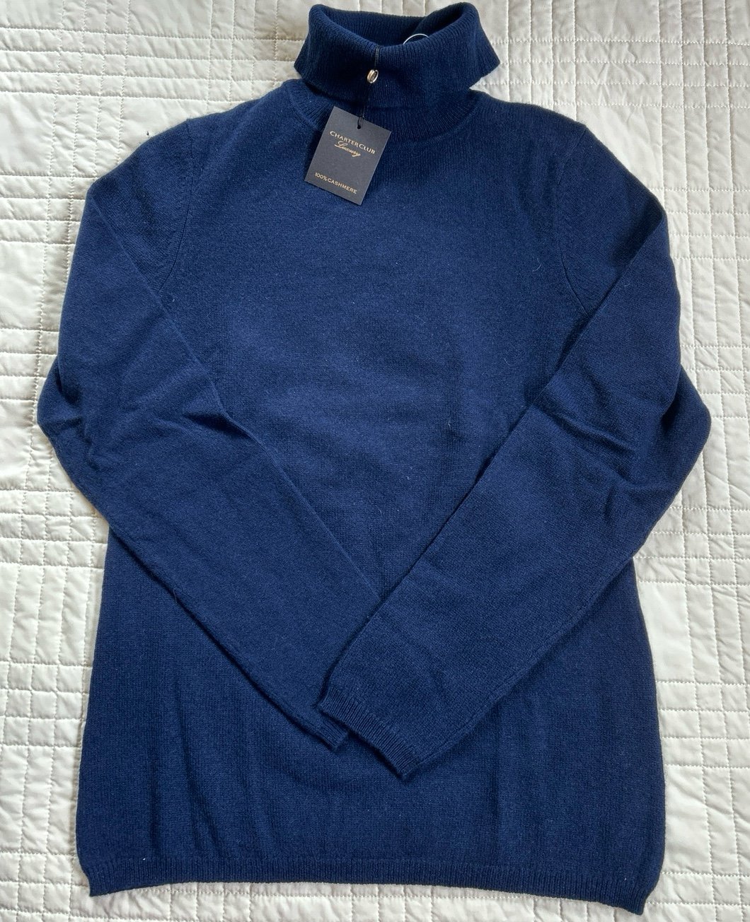 NWT Charter Club cashmere turtleneck sweater