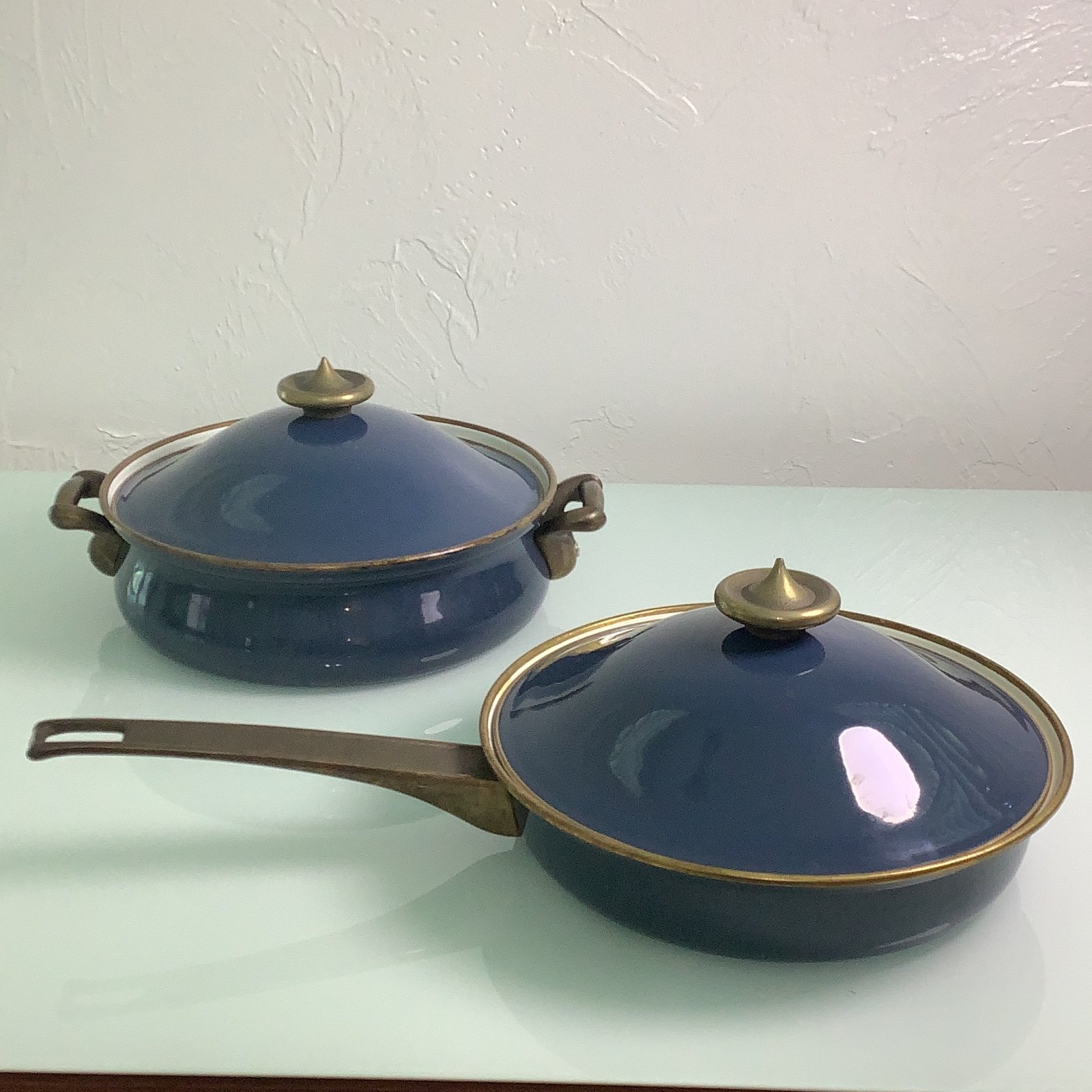 Vintage Mikasa Grande Chef Country Blue Enamel covered pot and pan Japan
