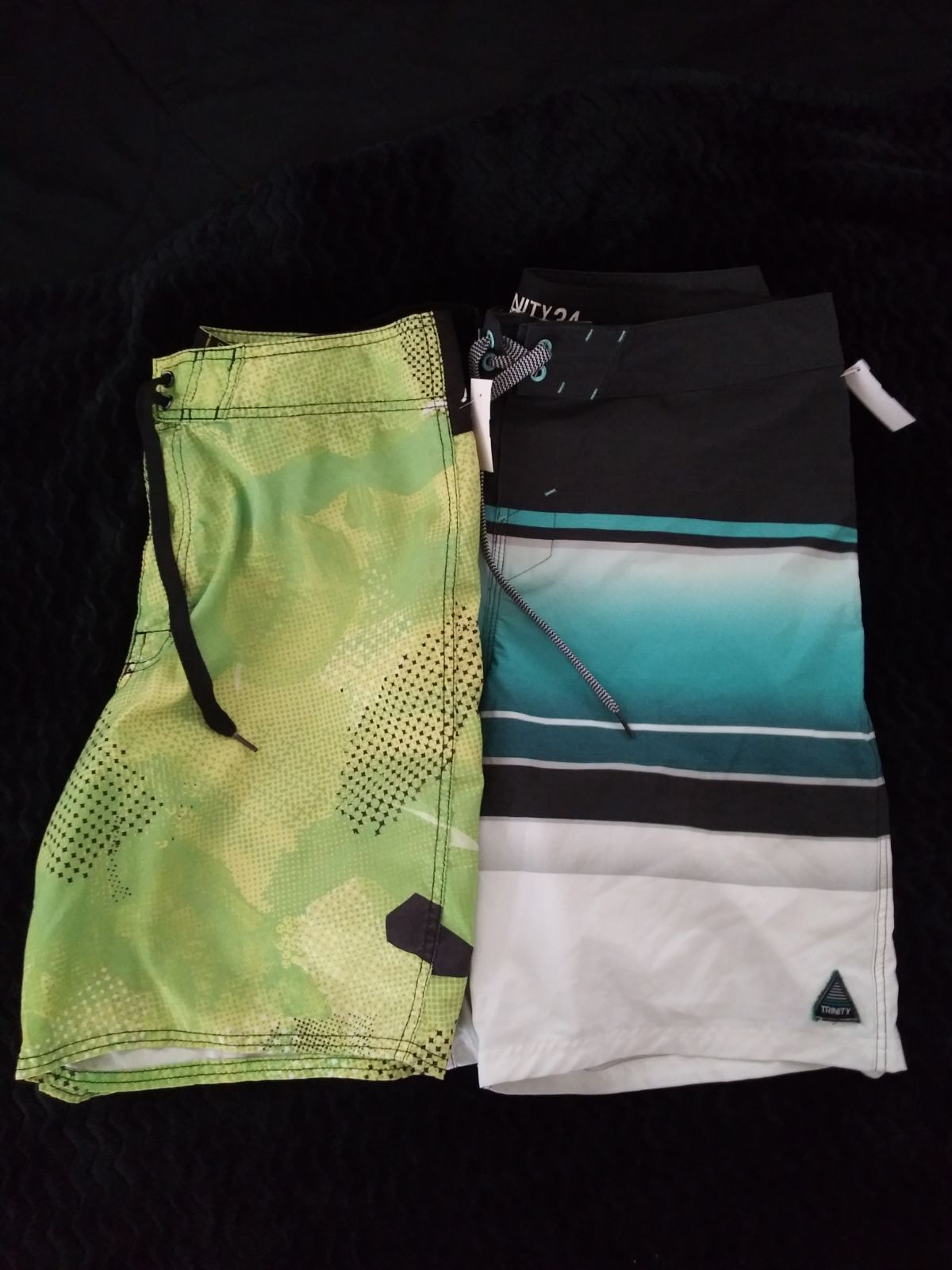 Kirra & TRINITY Board Shorts Mens 34