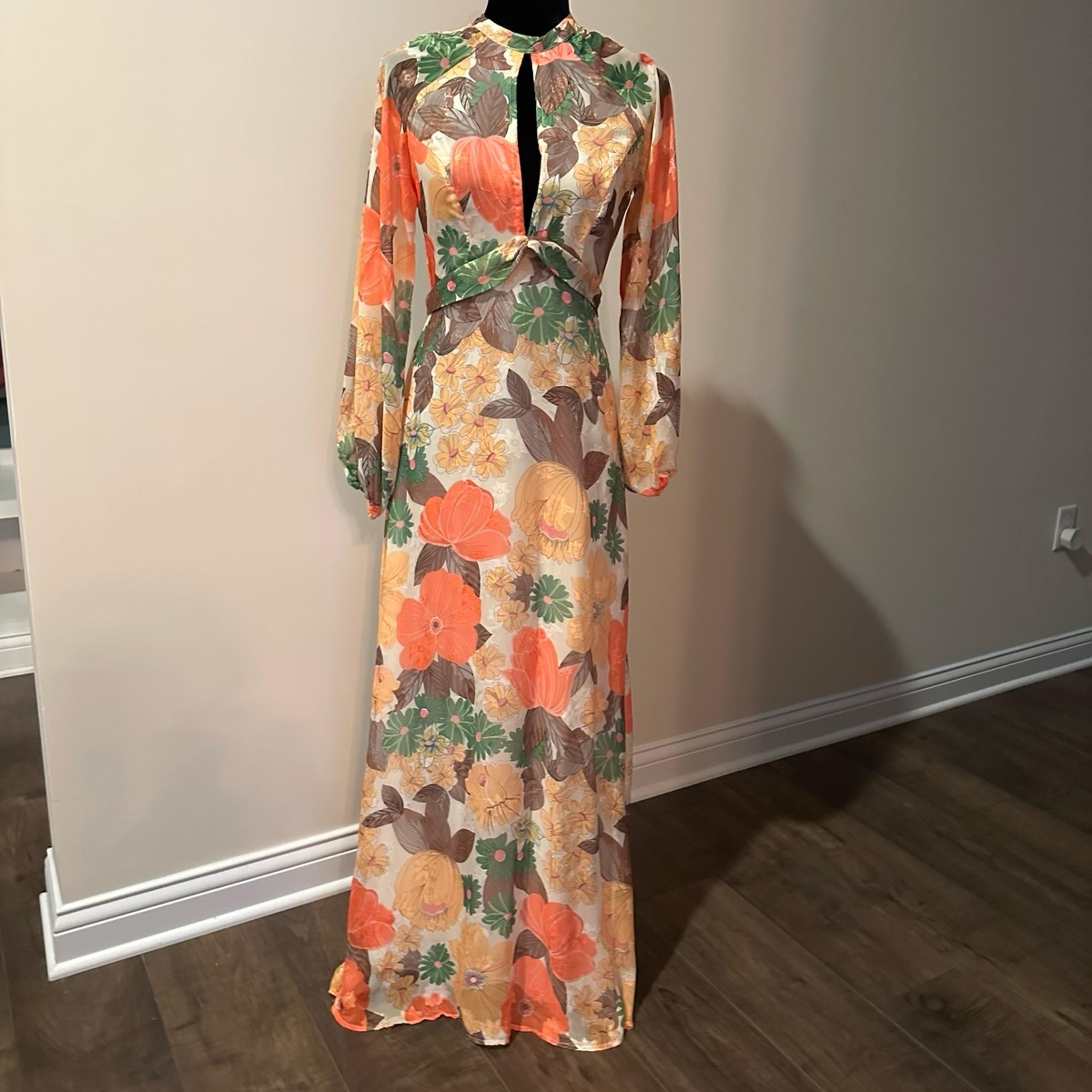 Vintage style Size small Smak Parlour dress