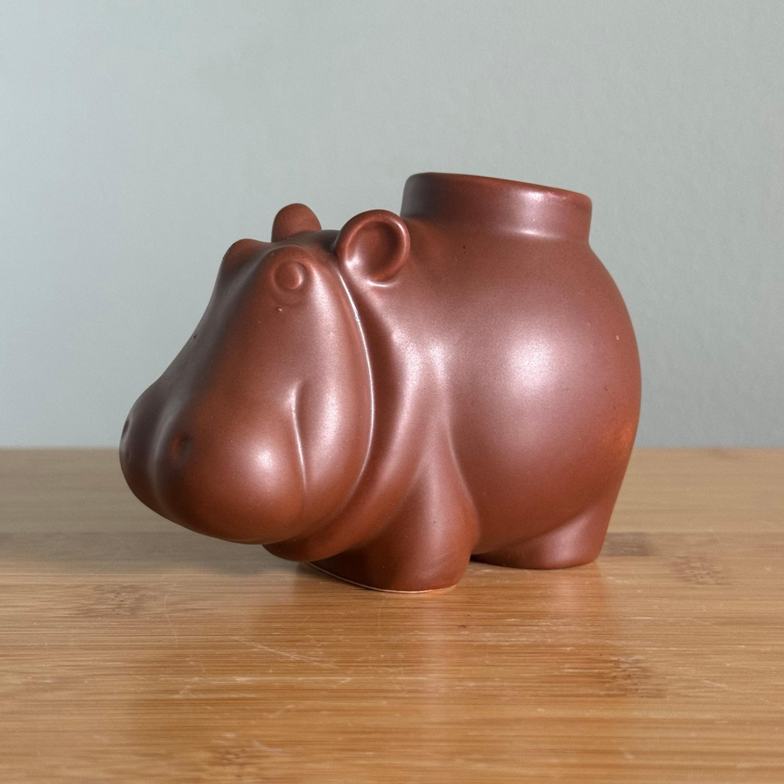Vintage 1977 Nancy Lopez Brown Hippo Figure Candle Holder/Pencil Holder/Vase