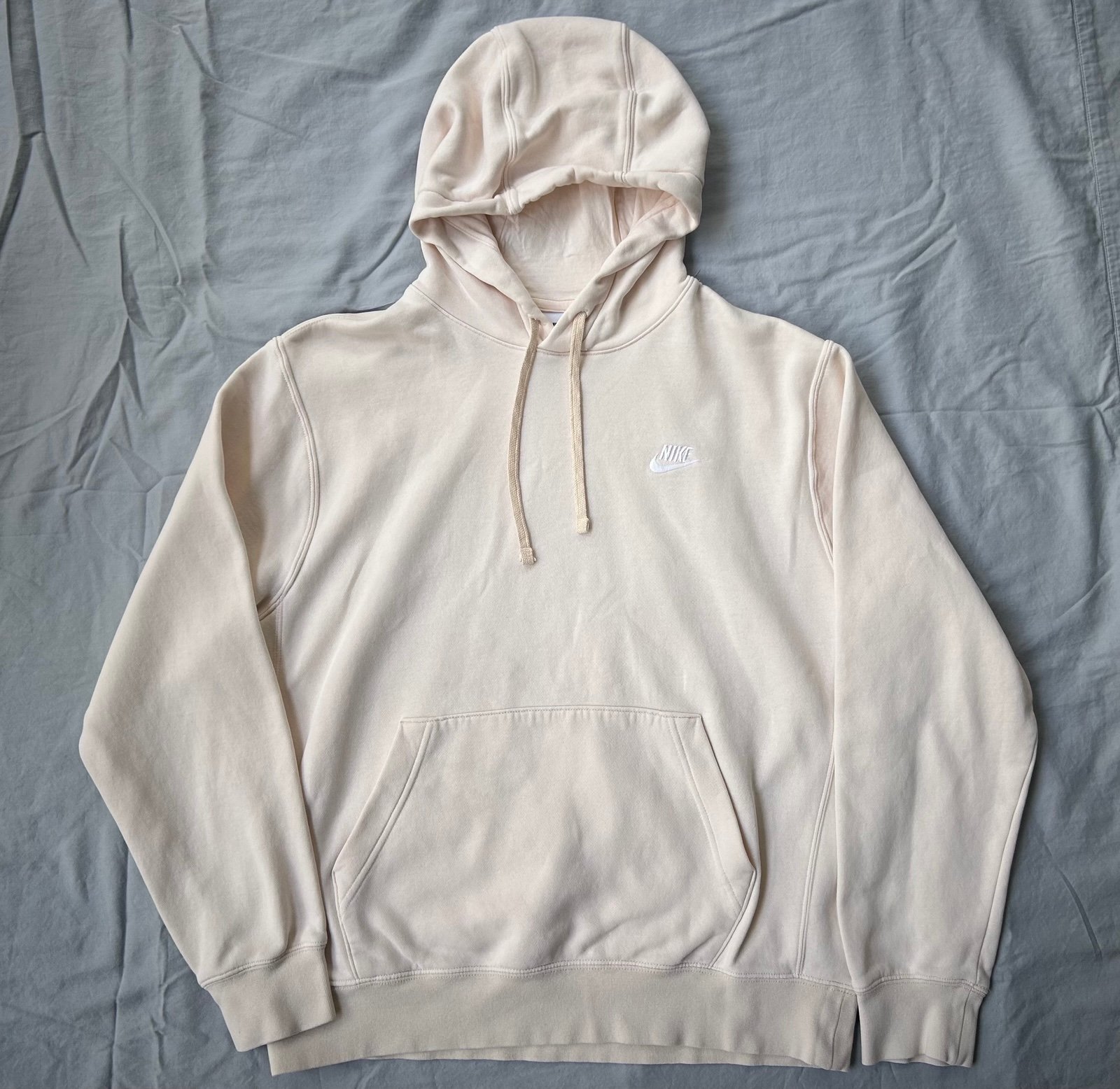 Women’s Medium Nike Hoodie