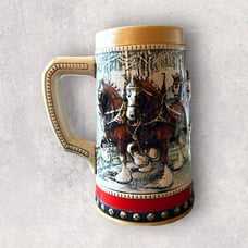 Budweiser Anheuser-Busch 1988 Holiday Limited Edition Collector's Series Stein
