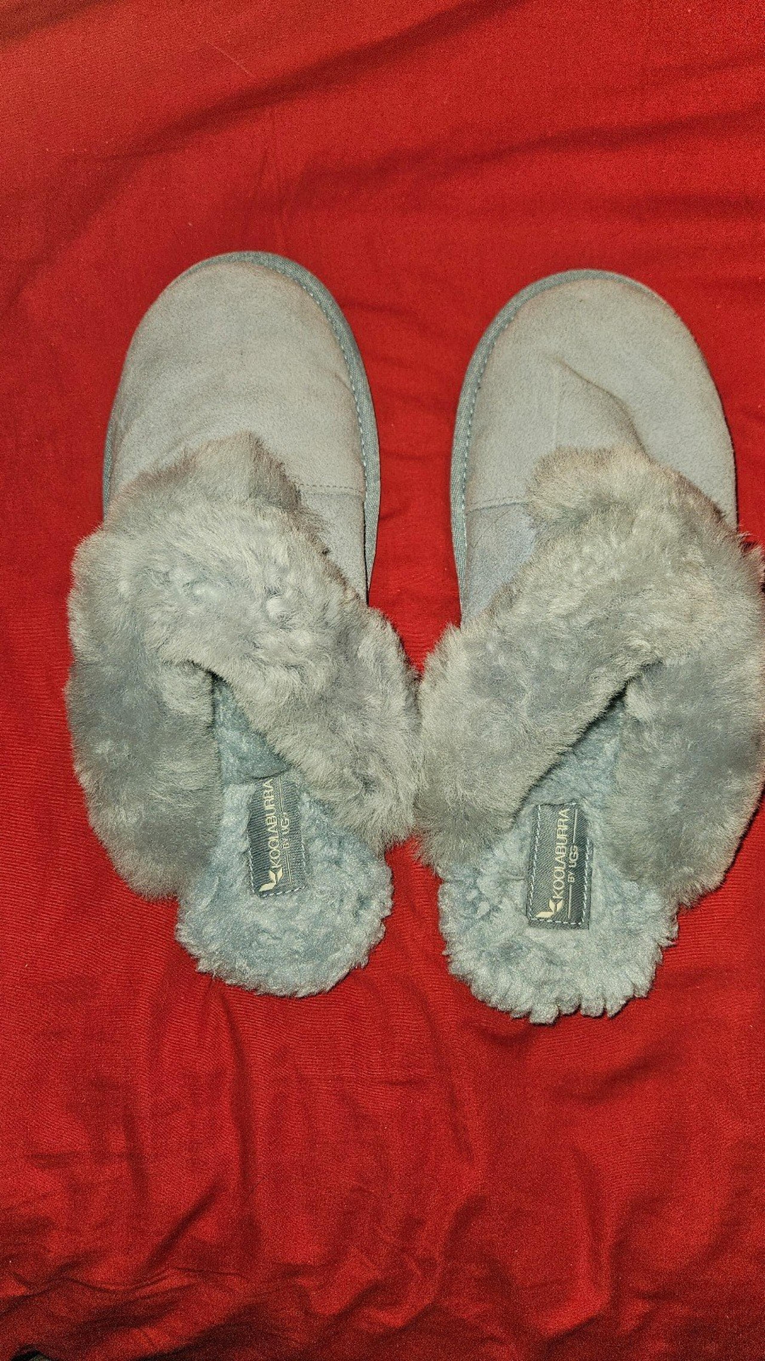 New Koolaburra by Ugg Slippers, size 11, Light Blue