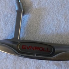 Evnroll putter