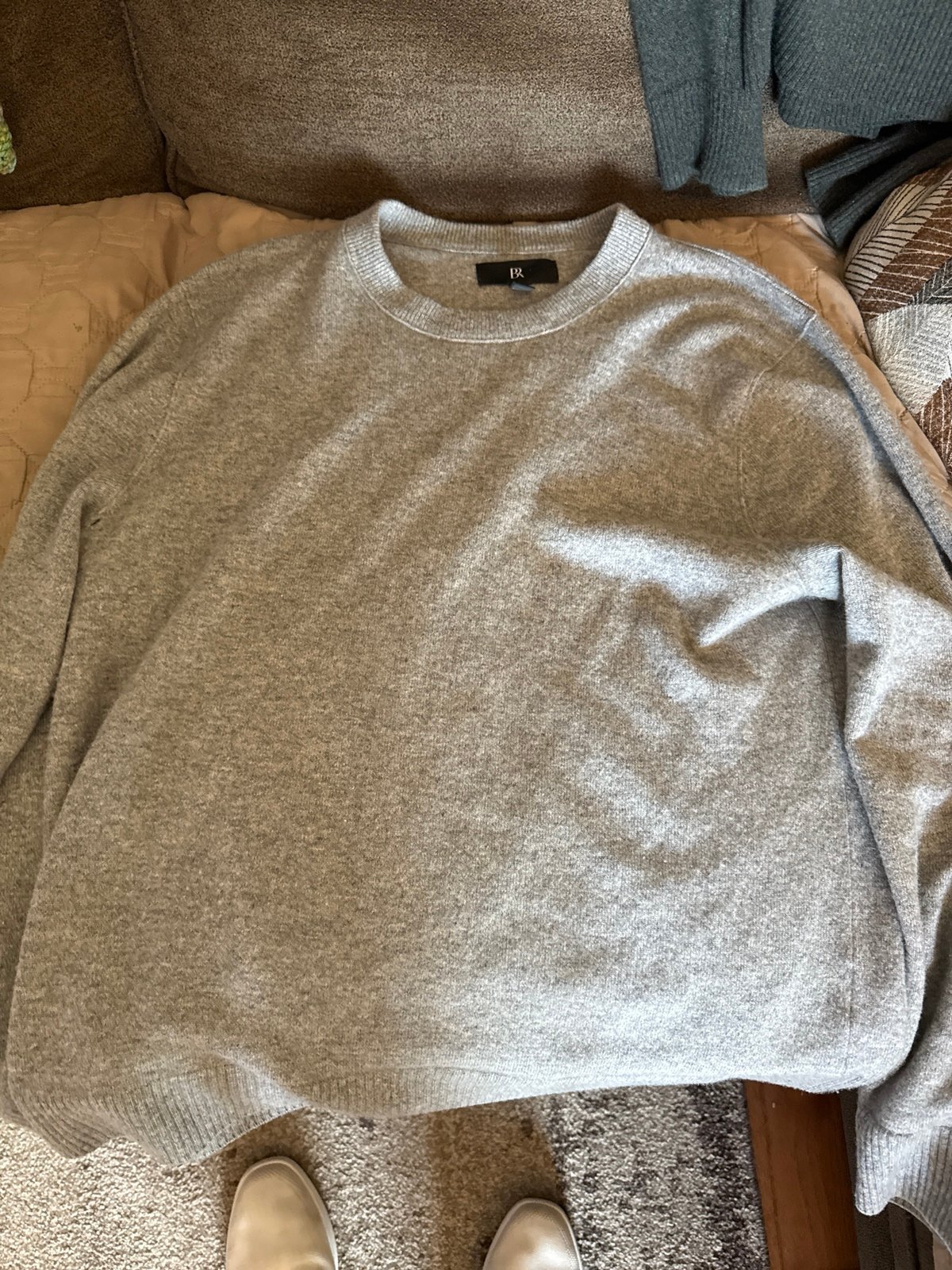 Men’s Cashmere Banana Republic Sweater Lot