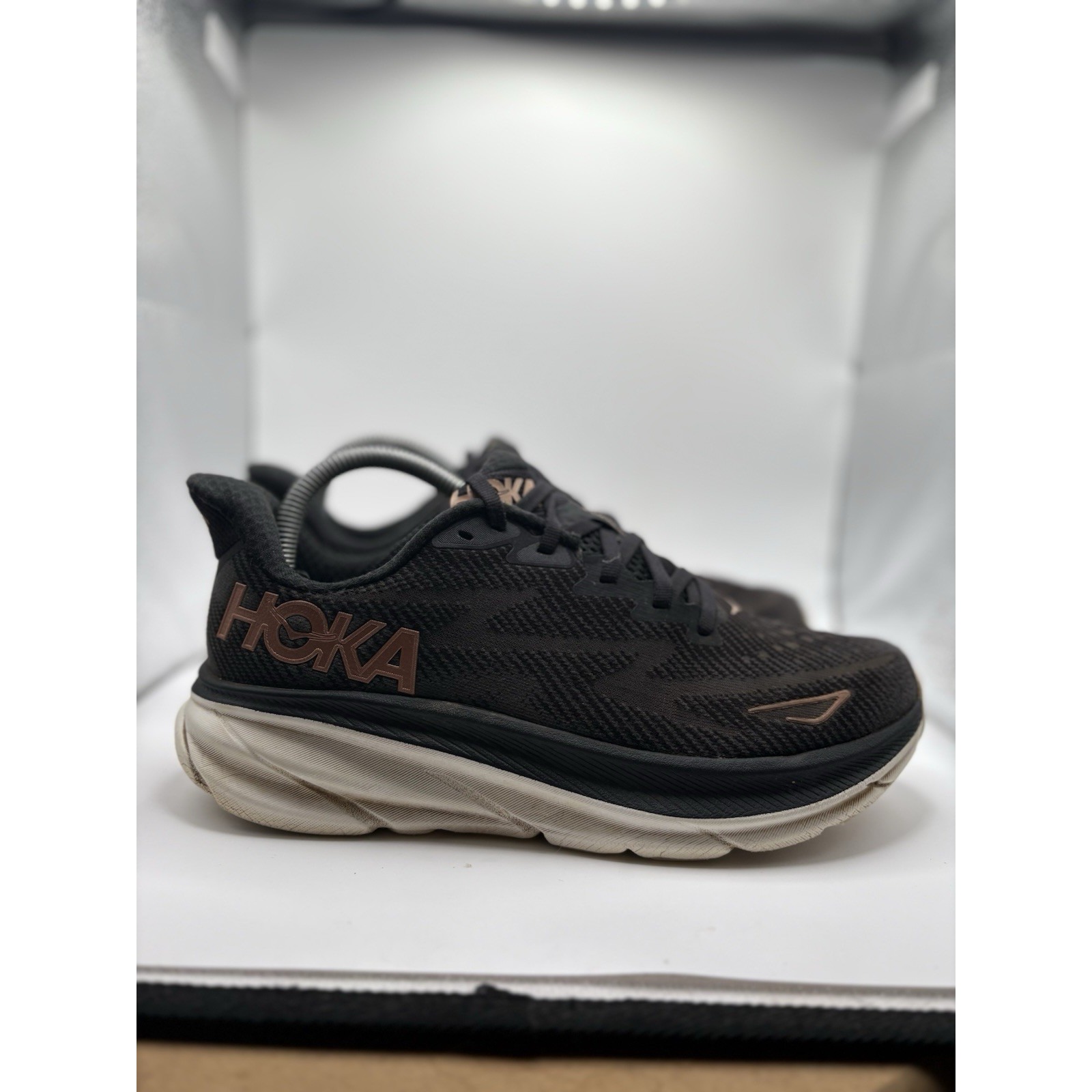 Hoka One One Womens Clifton 9 1132211 BRGL Black Running Shoes Sneakers Size 8.5
