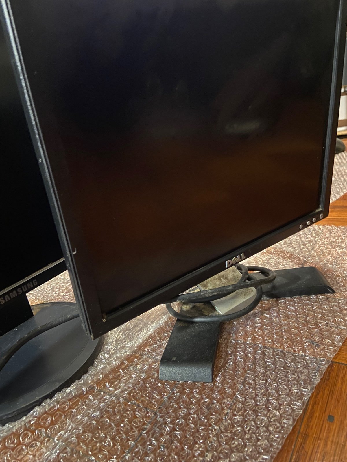computer monitor