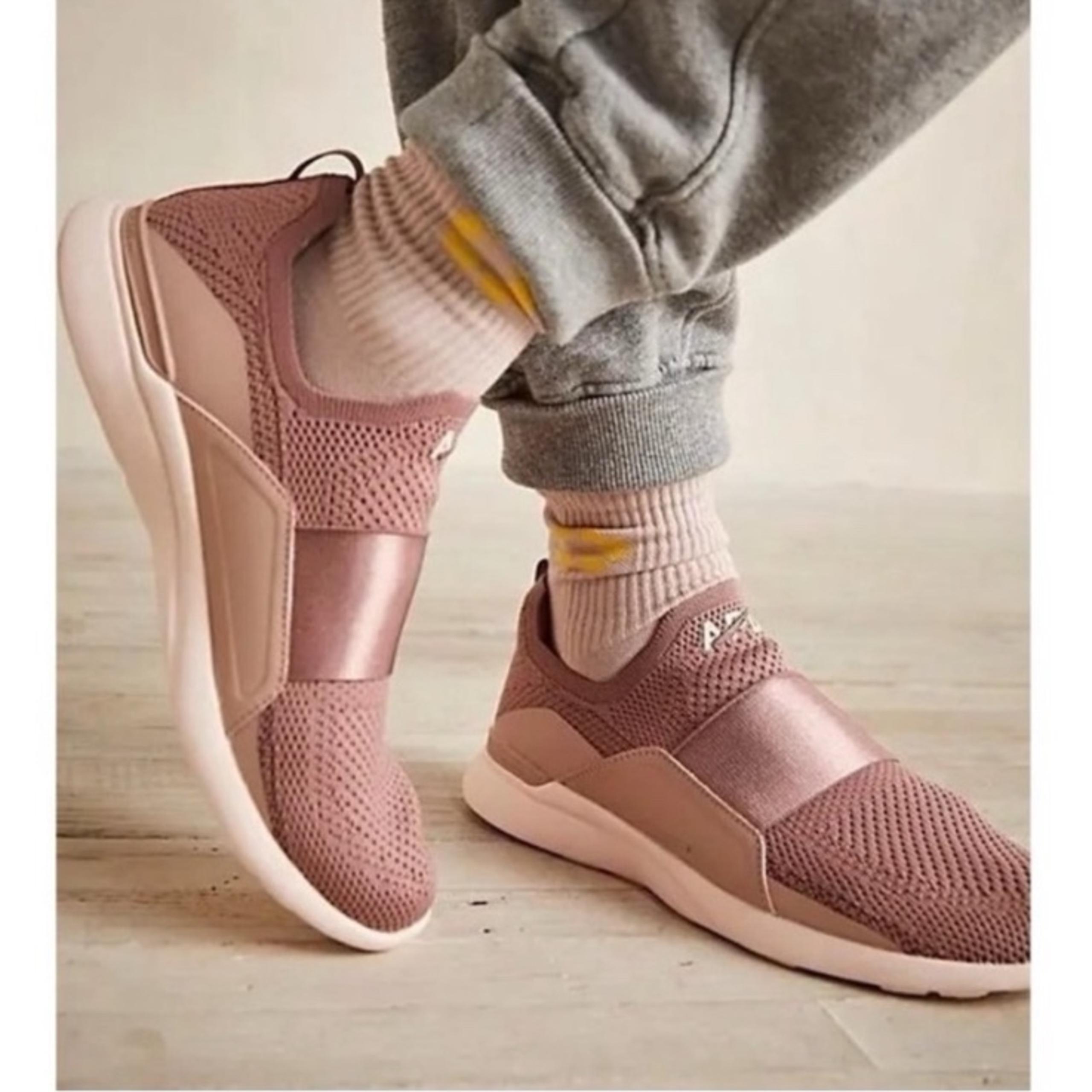 Free People APL Techloom Bliss Trainers in Beachwood Rose Dust