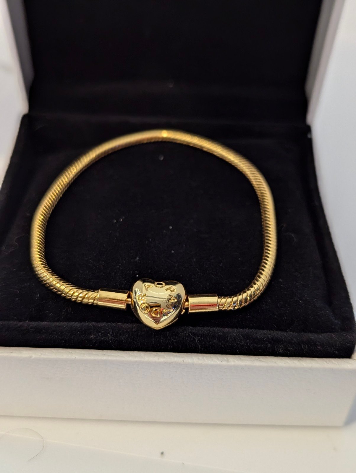 Pandora Moments 14k Golden Plated Heart Claps snake chain charm Bracelet 7.1 in